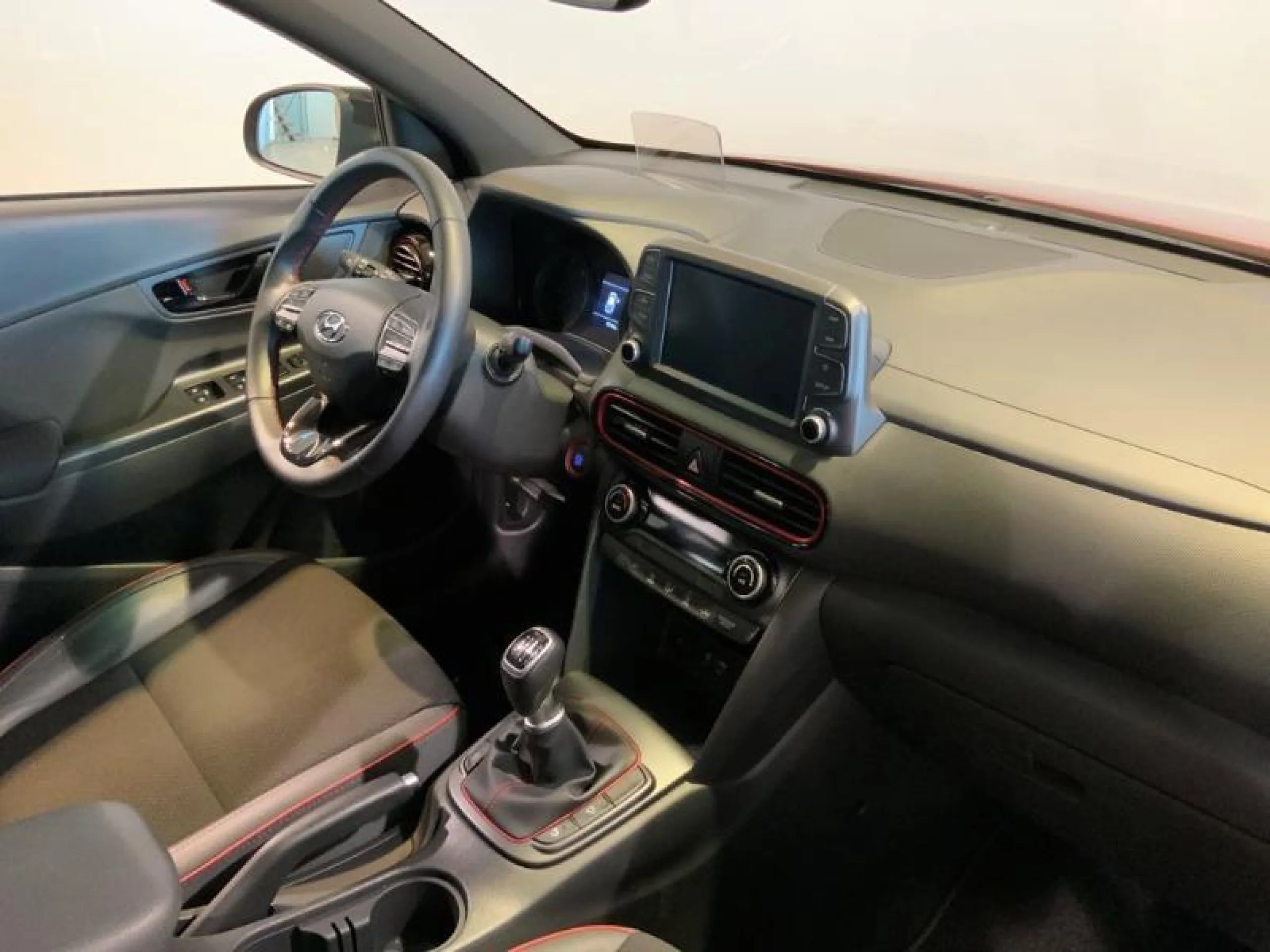 HYUNDAI KONA 1.0 TGDI KLASS 4X2 - Foto 2