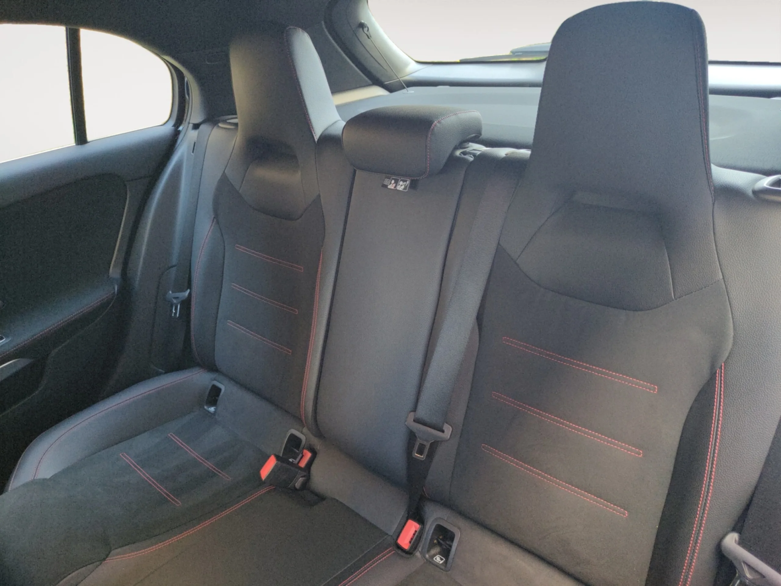 MERCEDES-BENZ CLASE A A 180 D - Foto 6