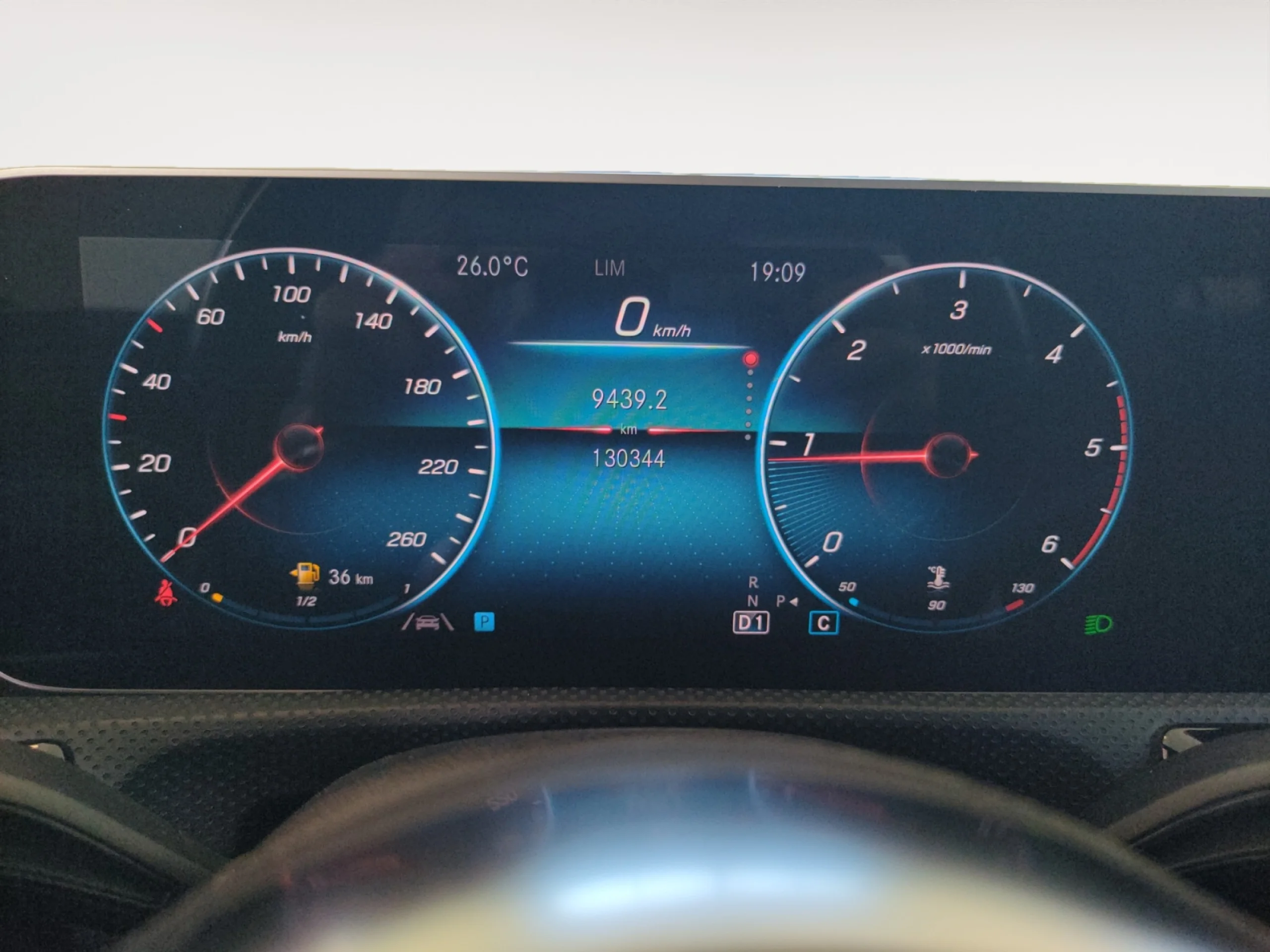 MERCEDES-BENZ CLASE A A 180 D - Foto 10