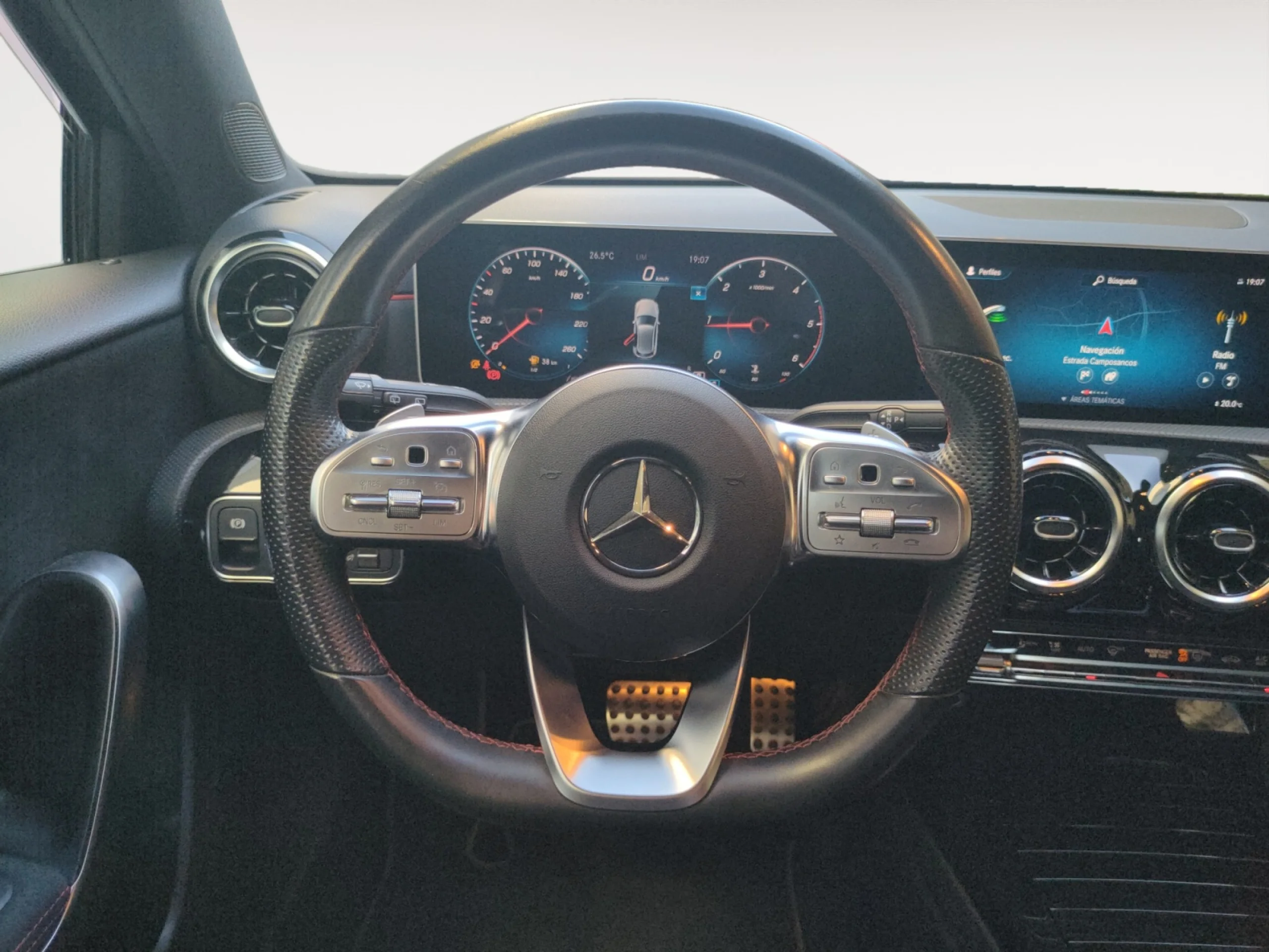 MERCEDES-BENZ CLASE A A 180 D - Foto 11