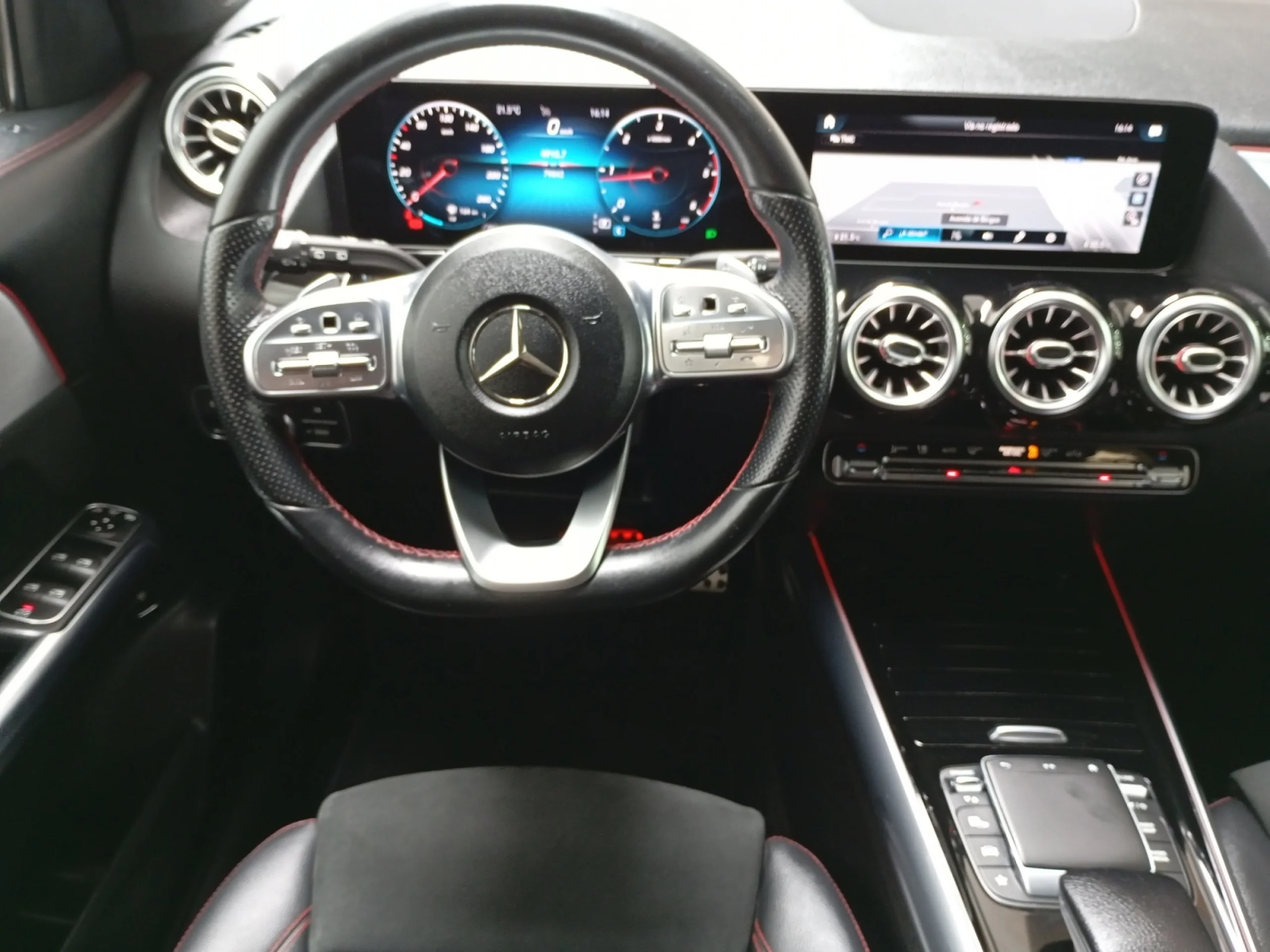 MERCEDES-BENZ GLA GLA 200 D - Foto 4