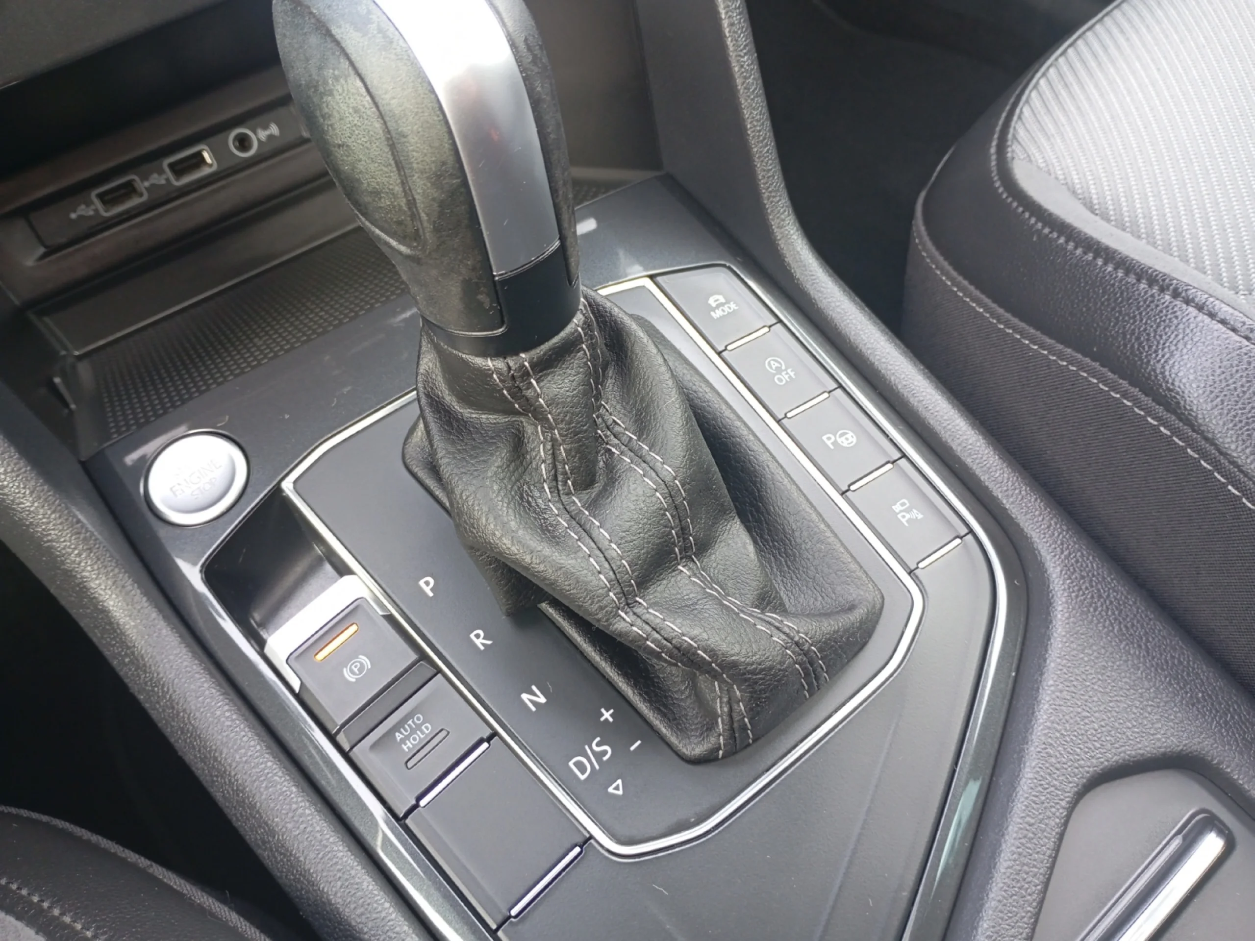 VOLKSWAGEN TIGUAN SPORT 2.0 TDI 110KW (150CV) DSG - Foto 14