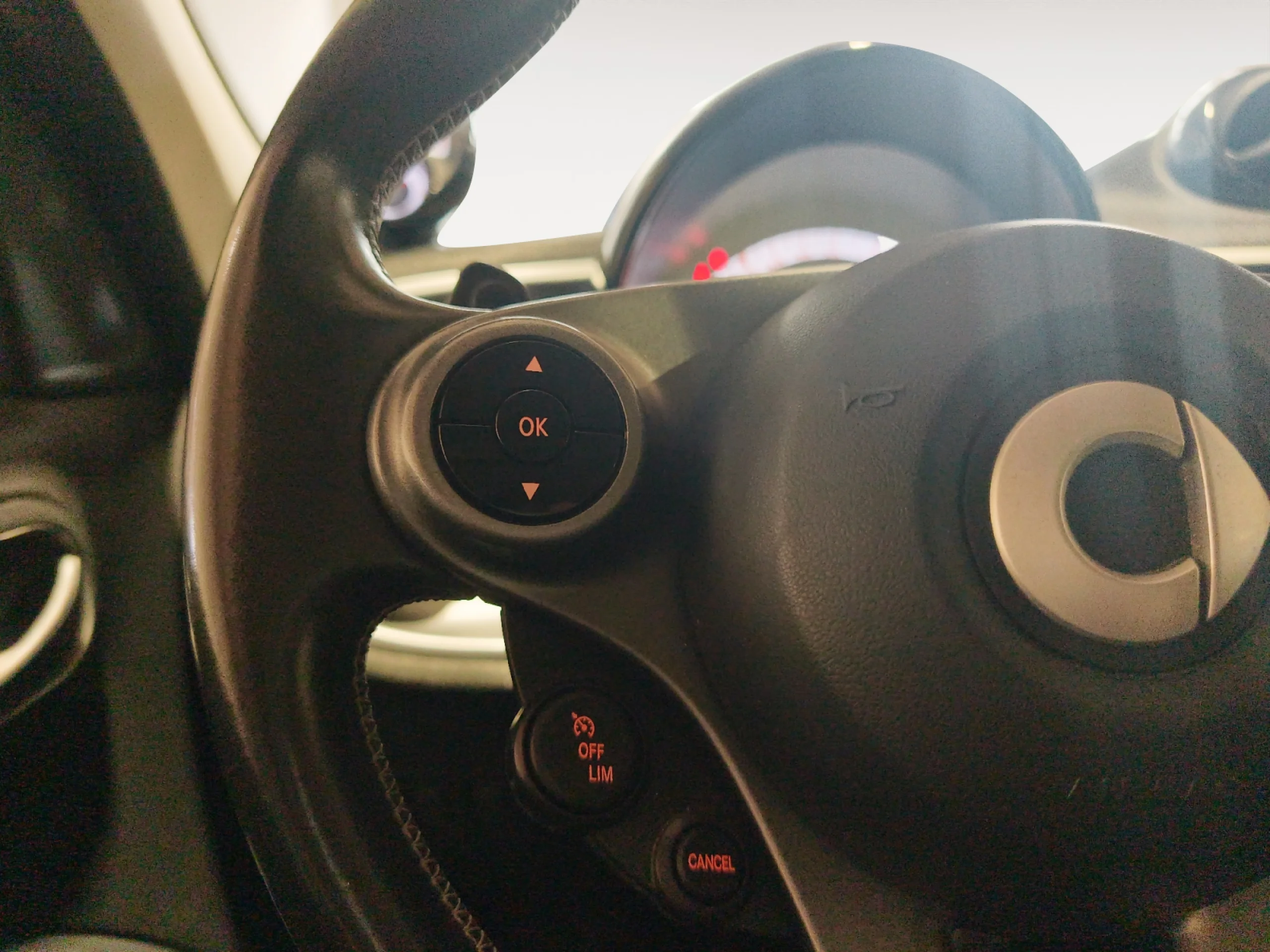 Smart FORFOUR 0.9 66KW (90CV) S/S - Foto 13