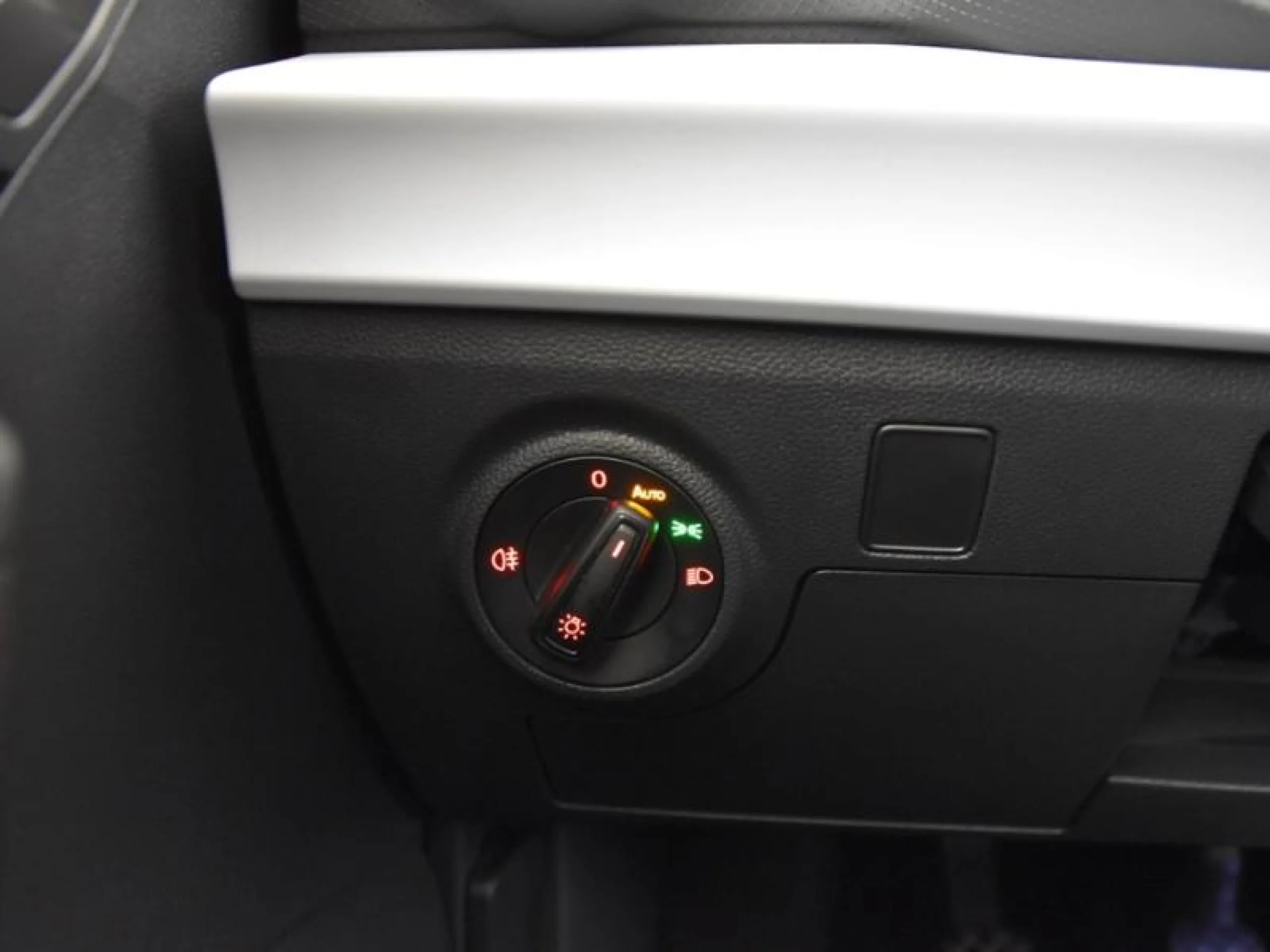 SEAT ARONA 1.0 TSI 81KW (110CV) STYLE XL - Foto 17