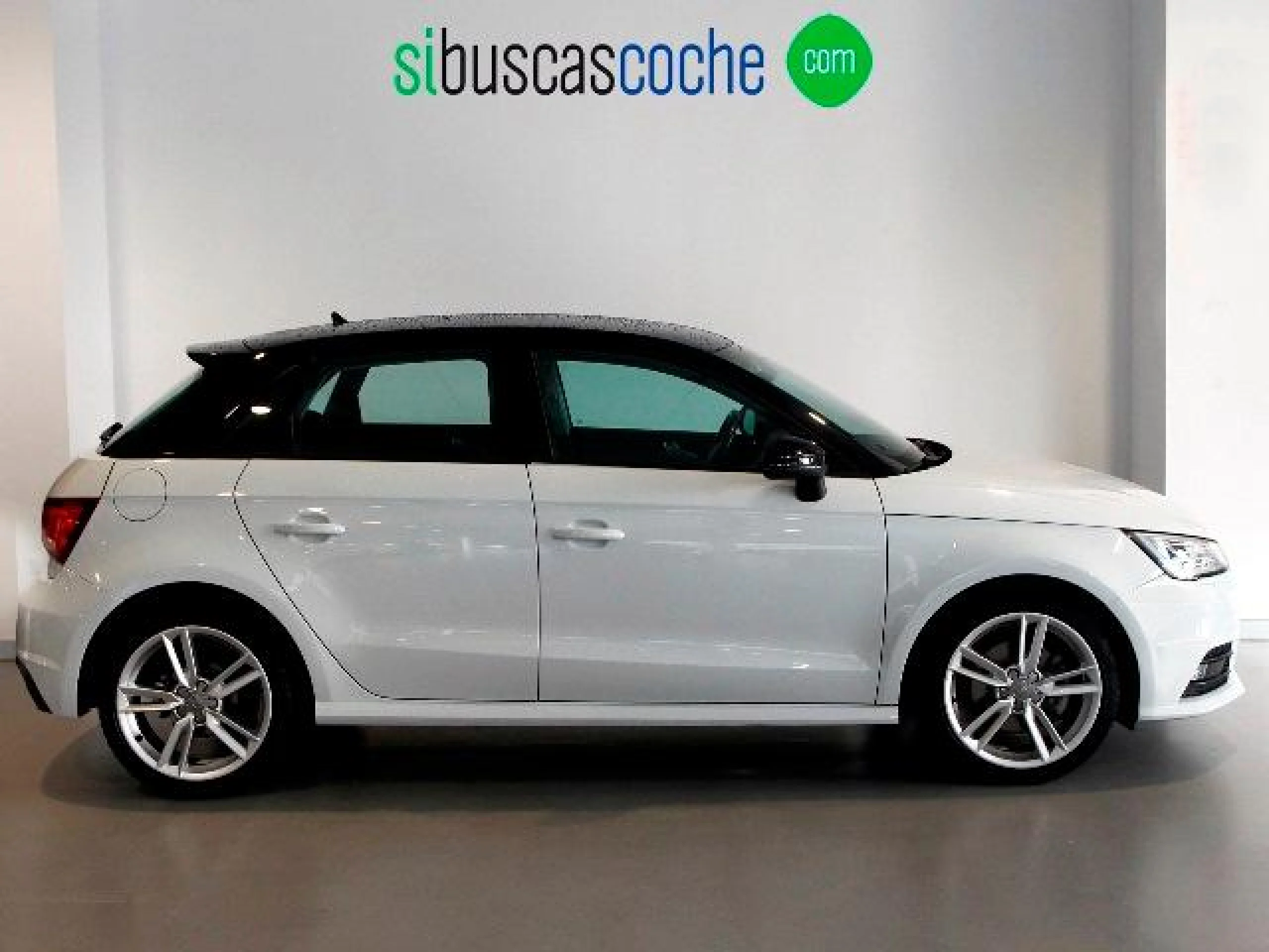 AUDI A1 SPORTBACK 1.6 TDI ADRENALIN - Foto 3