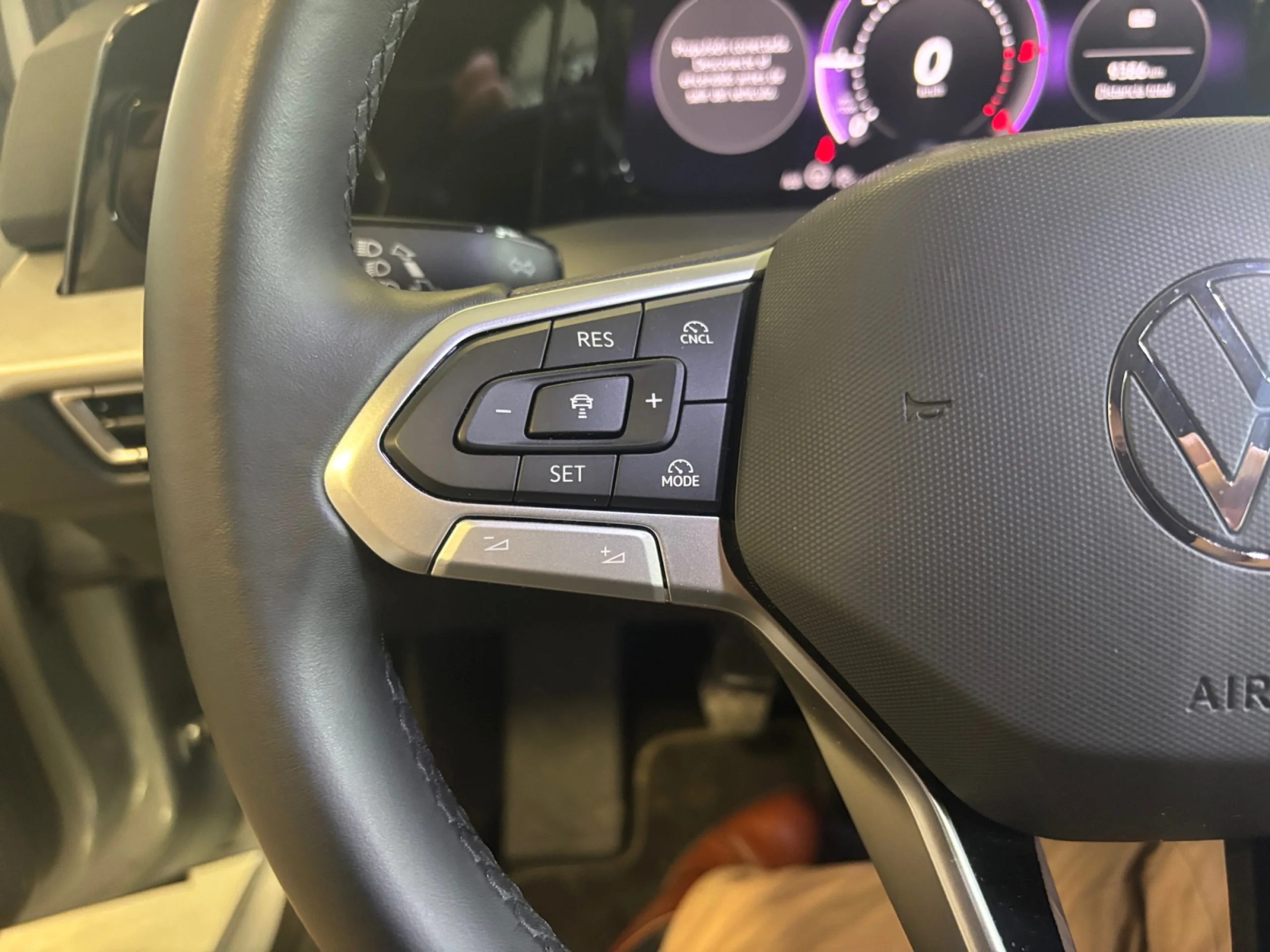 VOLKSWAGEN GOLF ··MÁS·· 2.0 TDI 85KW (115CV) - Foto 11