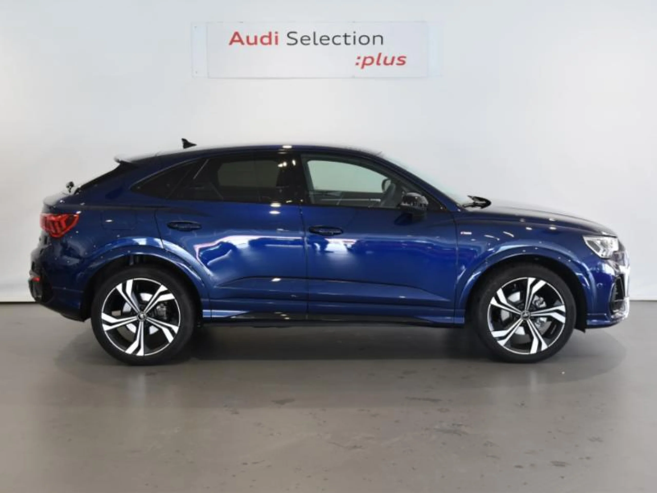 AUDI Q3 SPORTBACK BLACK LINE 35 TDI 110KW (150CV) S TRONIC - Foto 3