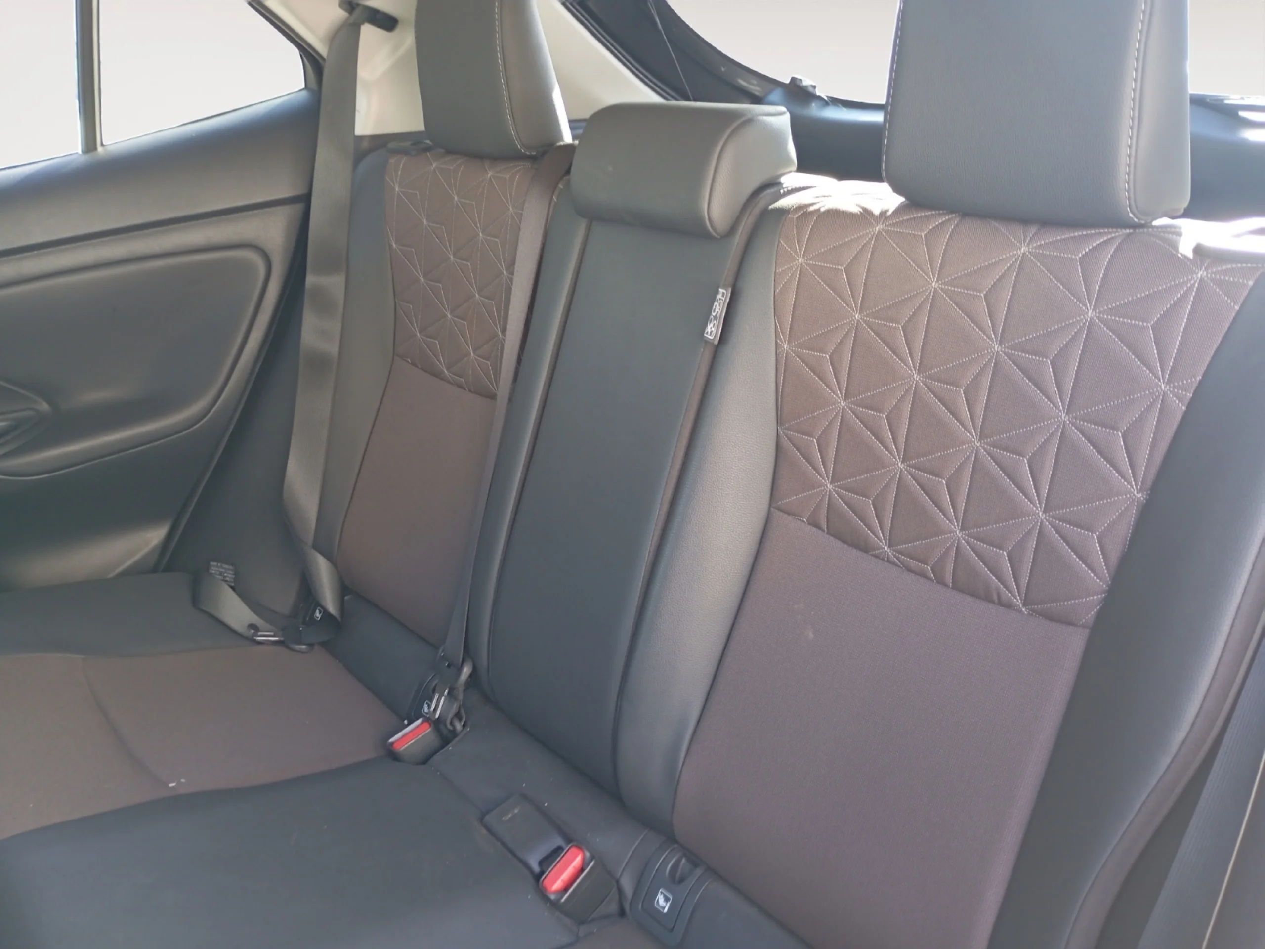 TOYOTA YARIS CROSS 1.5 120H STYLE - Foto 6