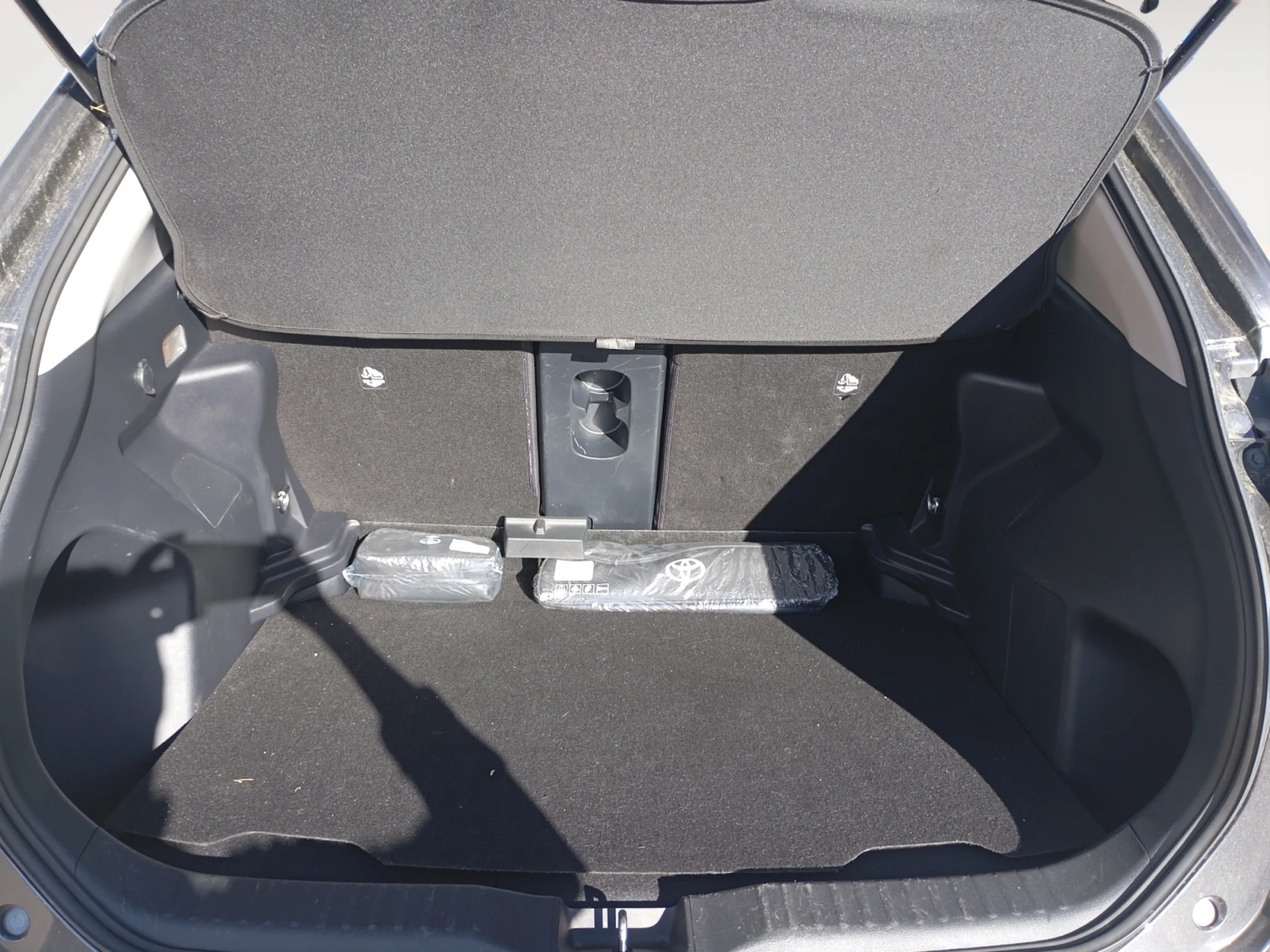 TOYOTA YARIS CROSS 1.5 120H STYLE - Foto 7