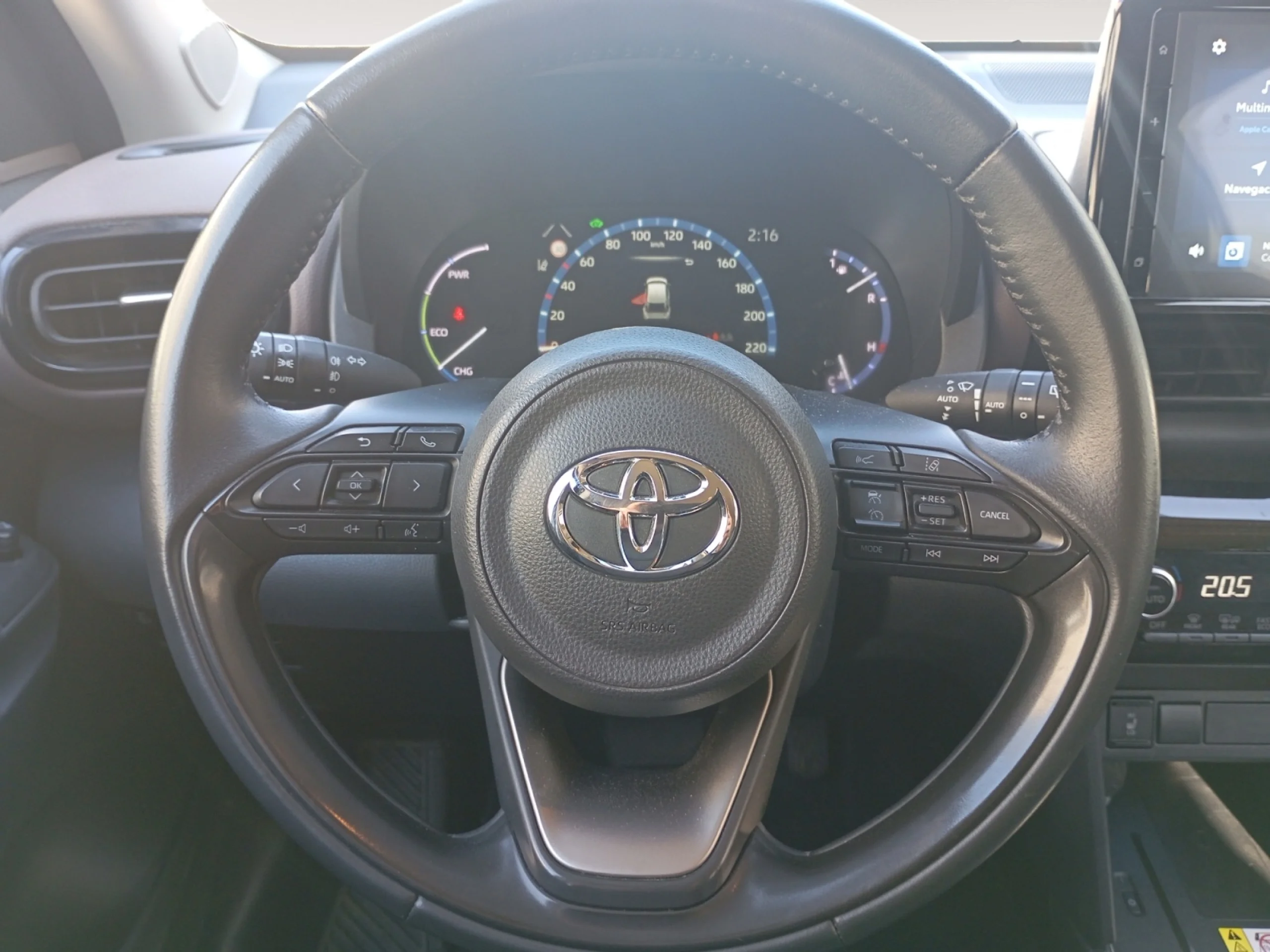 TOYOTA YARIS CROSS 1.5 120H STYLE - Foto 11