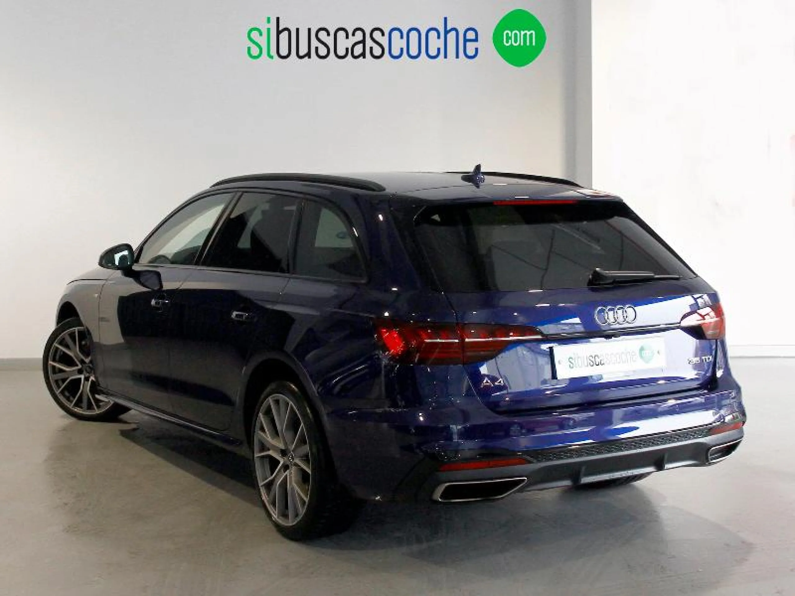 AUDI A4 AVANT BLACK LINE 35 TDI 120KW S TRONIC - Foto 2