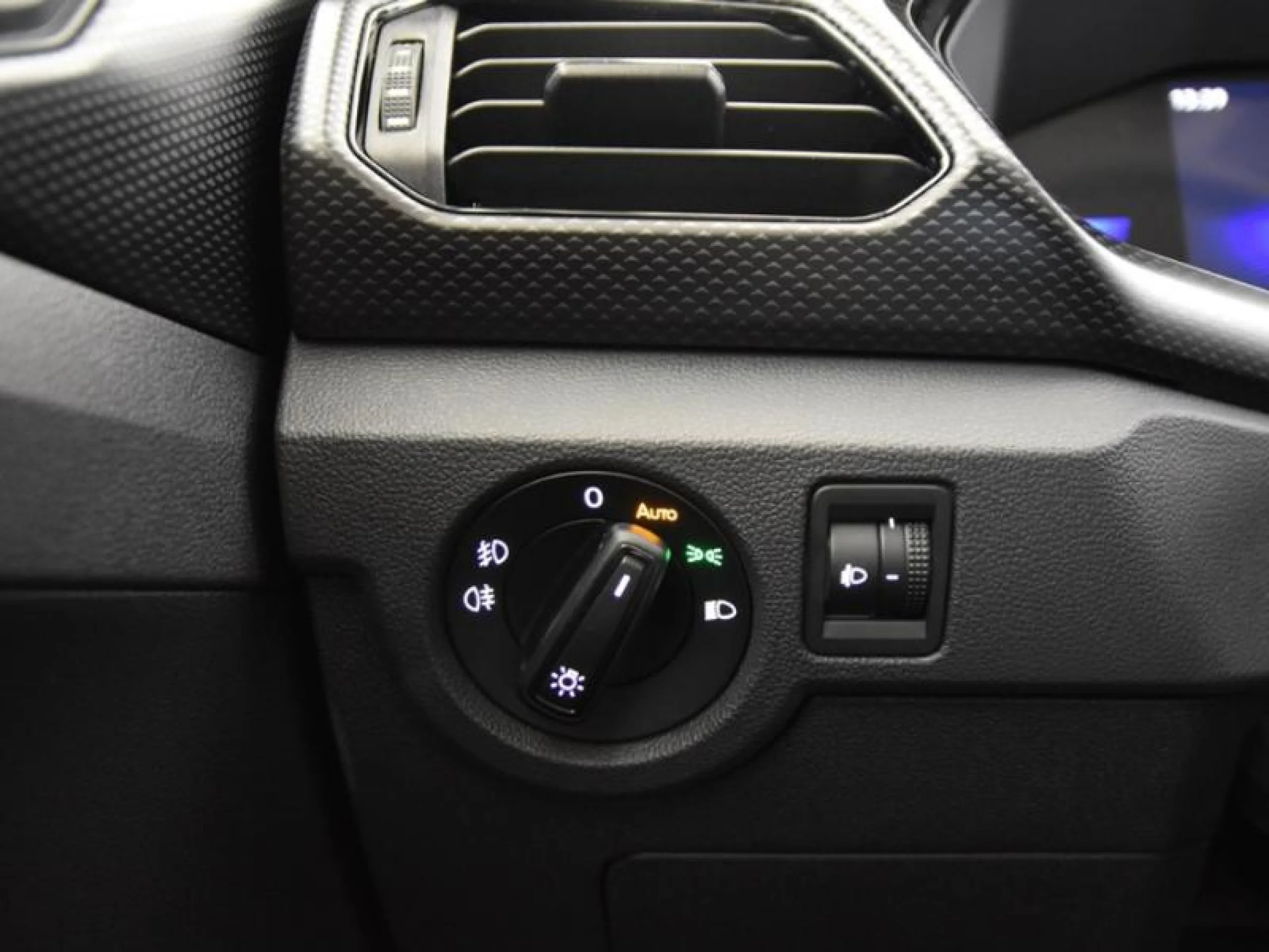 VOLKSWAGEN T CROSS ADVANCE 1.0 TSI 70KW (95CV) - Foto 16