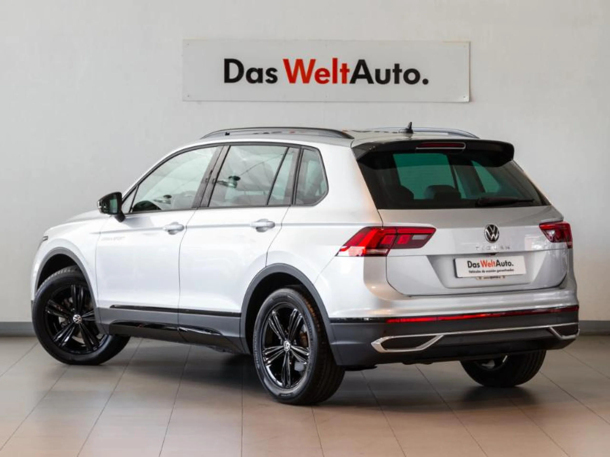 VOLKSWAGEN TIGUAN URBAN SPORT 1.5 TSI 110KW (150CV) - Foto 2