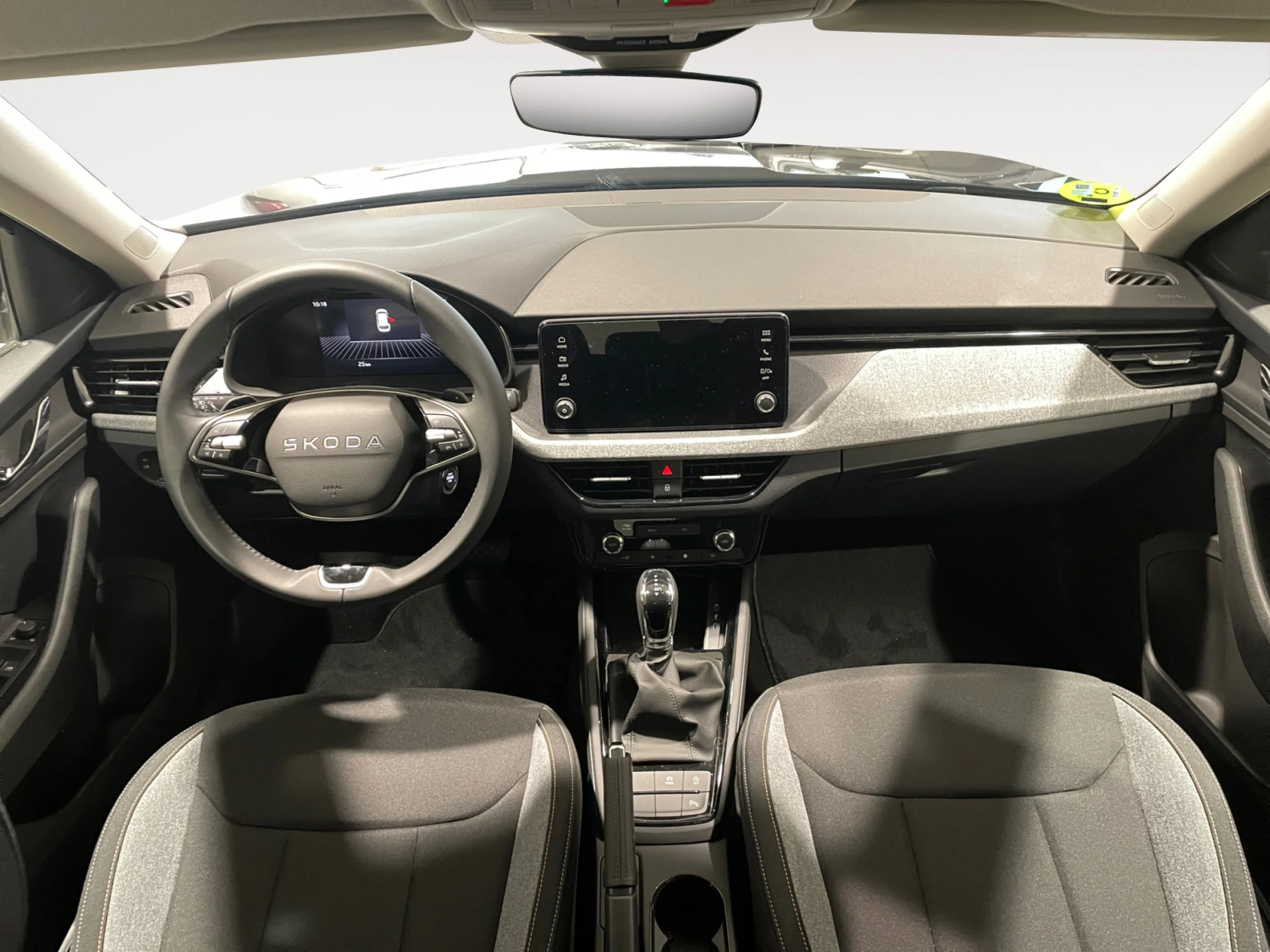 SKODA KAMIQ 1.0 TSI 85KW (115CV) DSG SELECTION - Foto 4