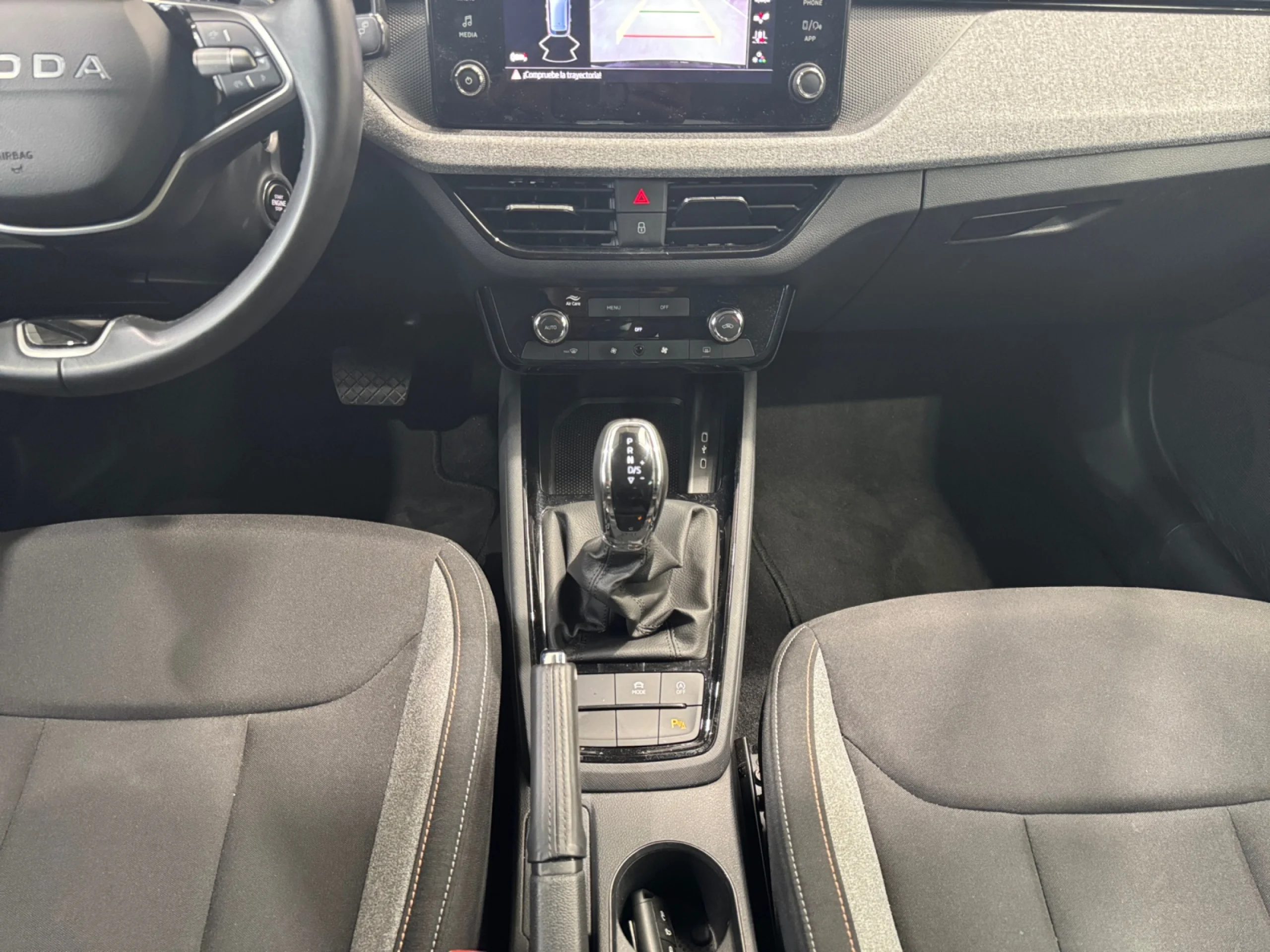 SKODA KAMIQ 1.0 TSI 85KW (115CV) DSG SELECTION - Foto 10