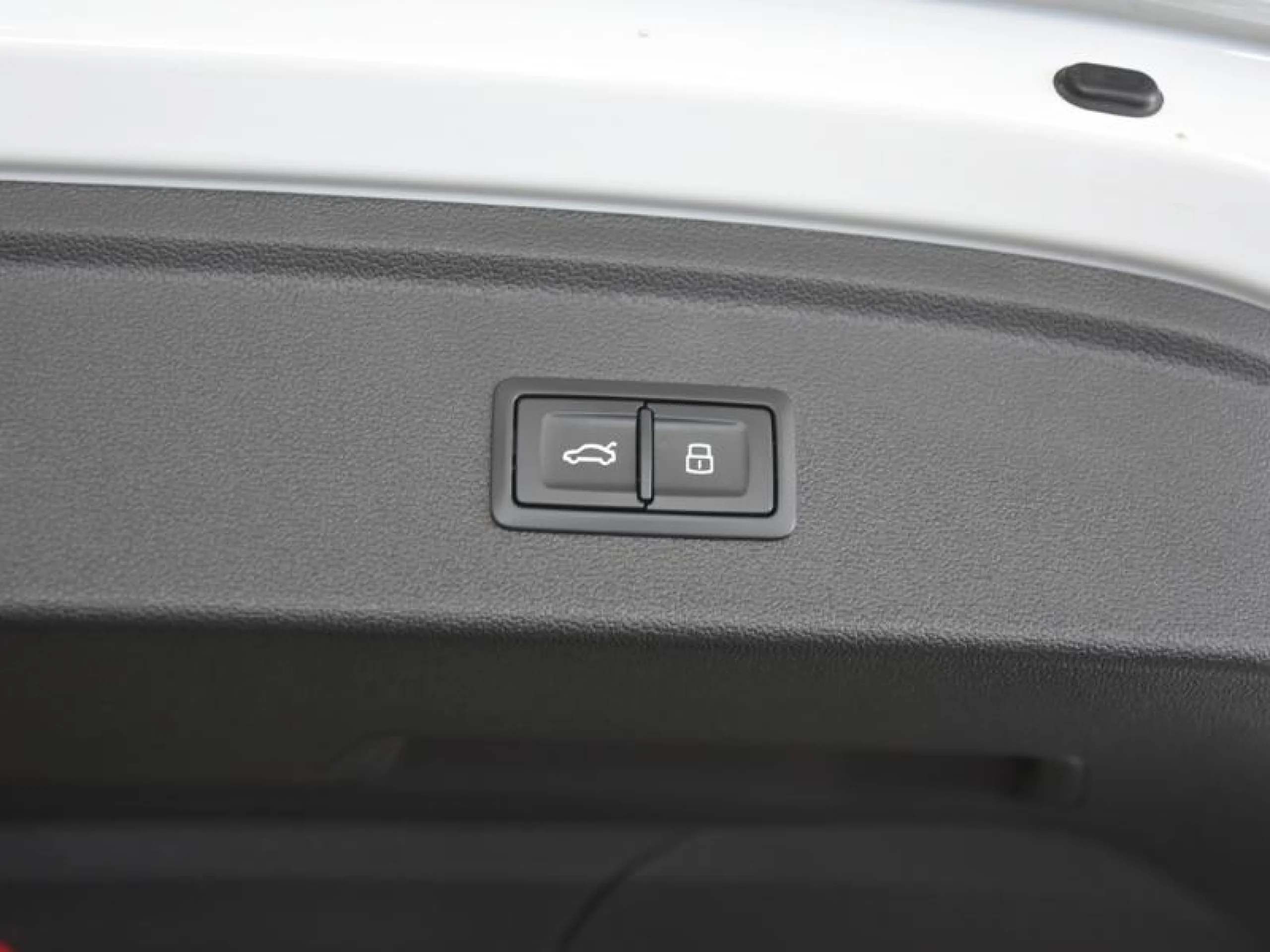 AUDI A3 SPORTBACK BLACK LINE 35 TDI 110KW S TRON - Foto 9