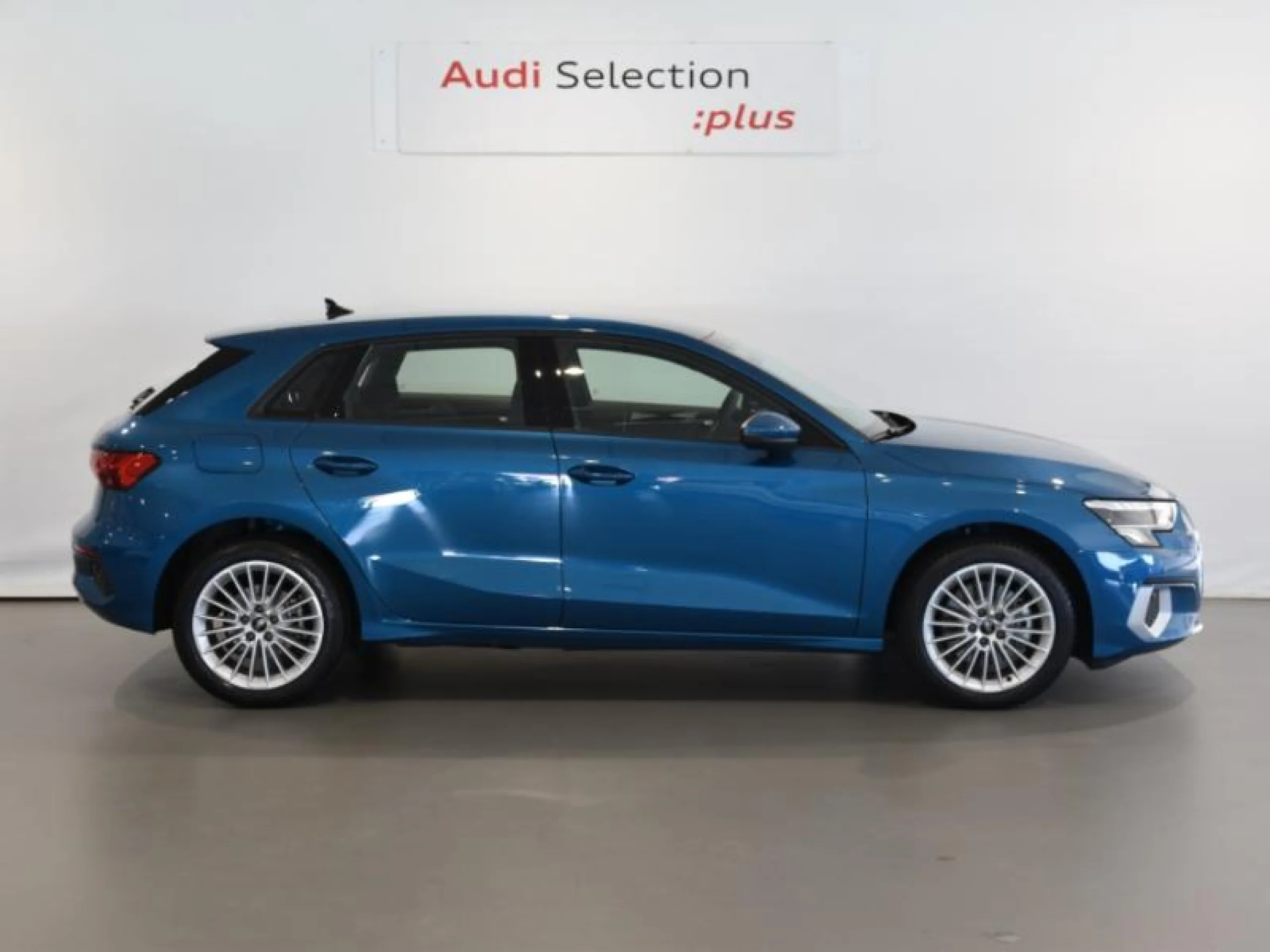 AUDI A3 SPORTBACK ADVANCED 40 TFSI E 150KW S TRO - Foto 3