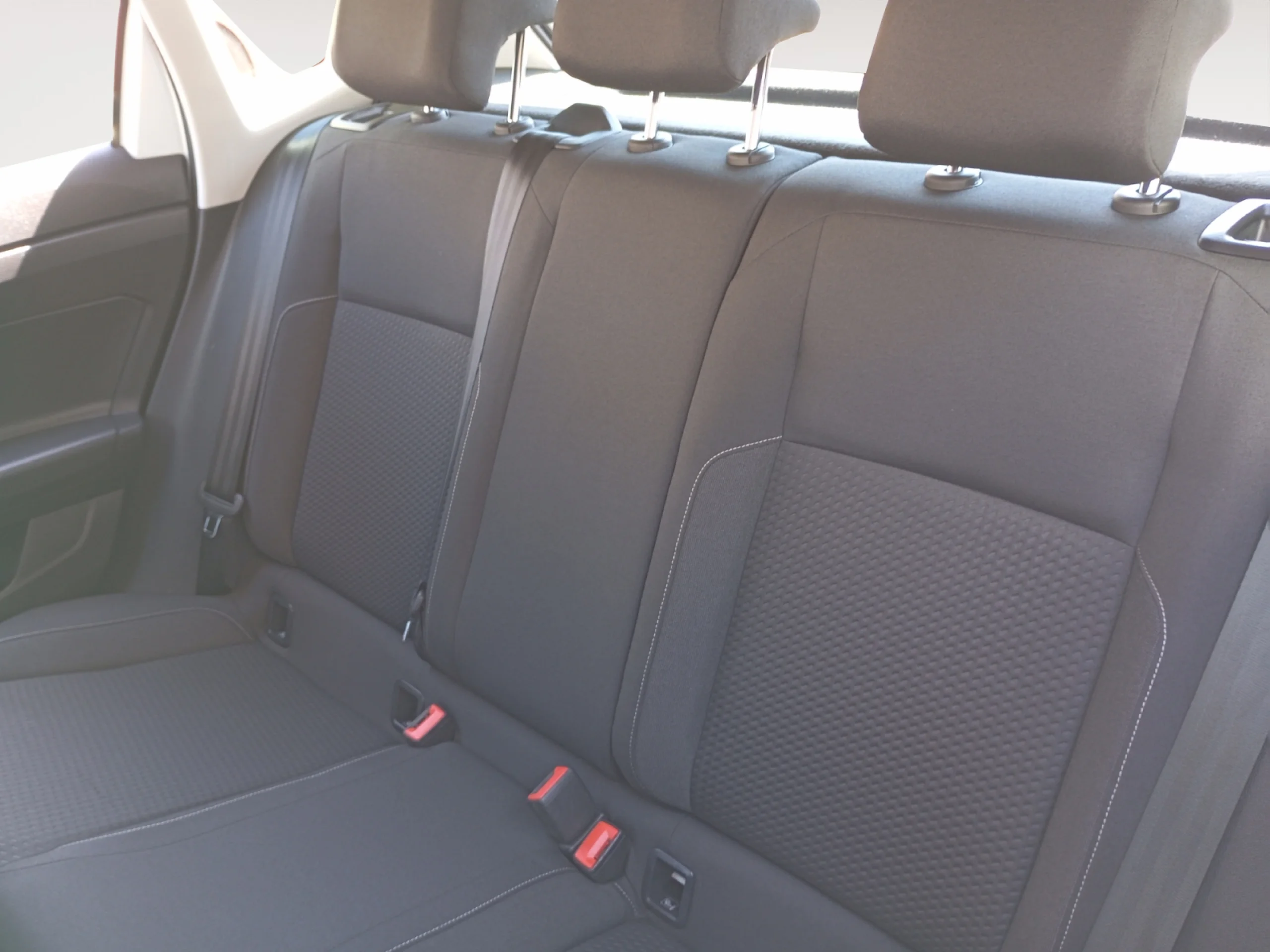 VOLKSWAGEN POLO SPORT 1.6 TDI 70KW (95CV) - Foto 6