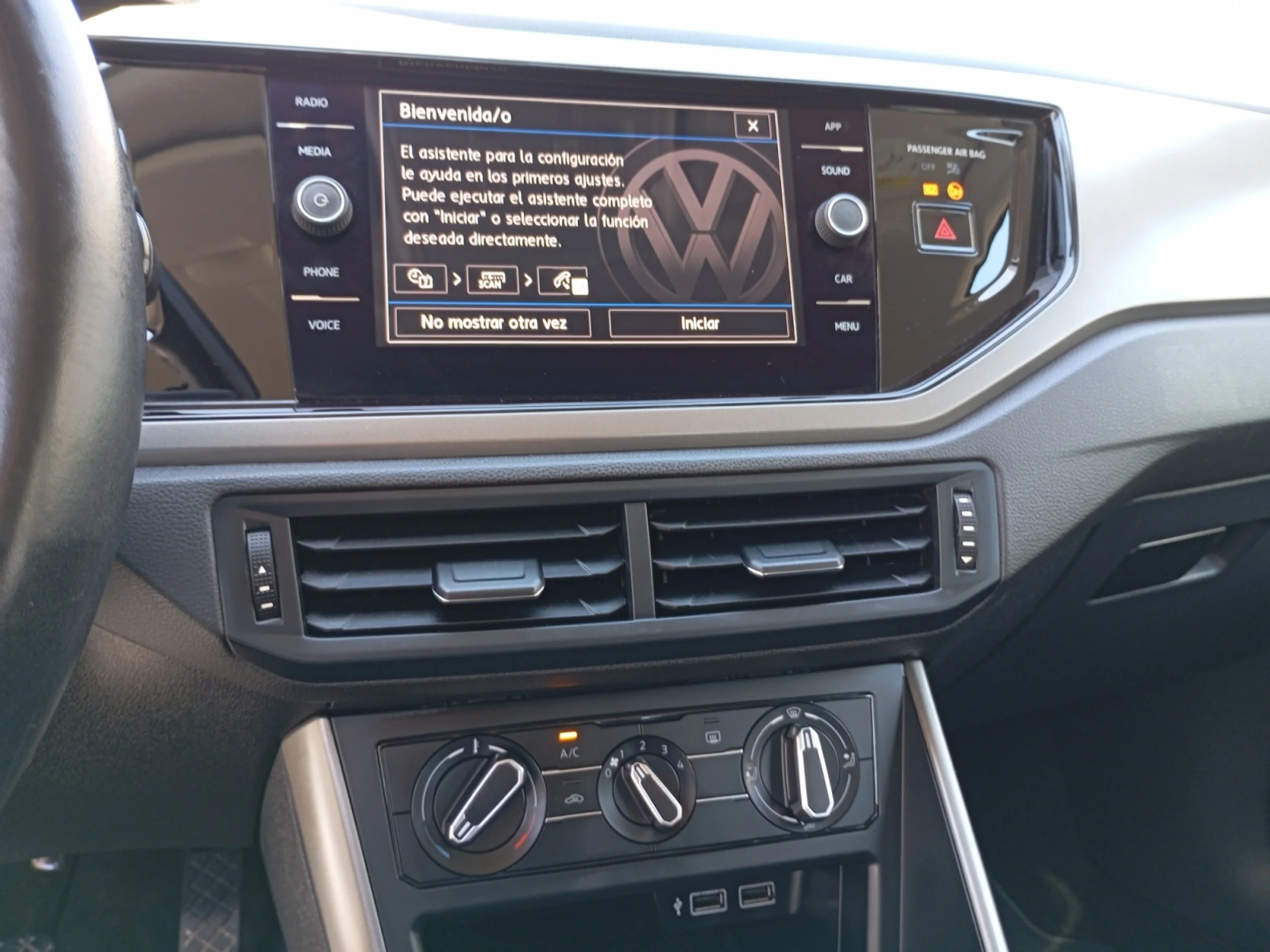 VOLKSWAGEN POLO SPORT 1.6 TDI 70KW (95CV) - Foto 9