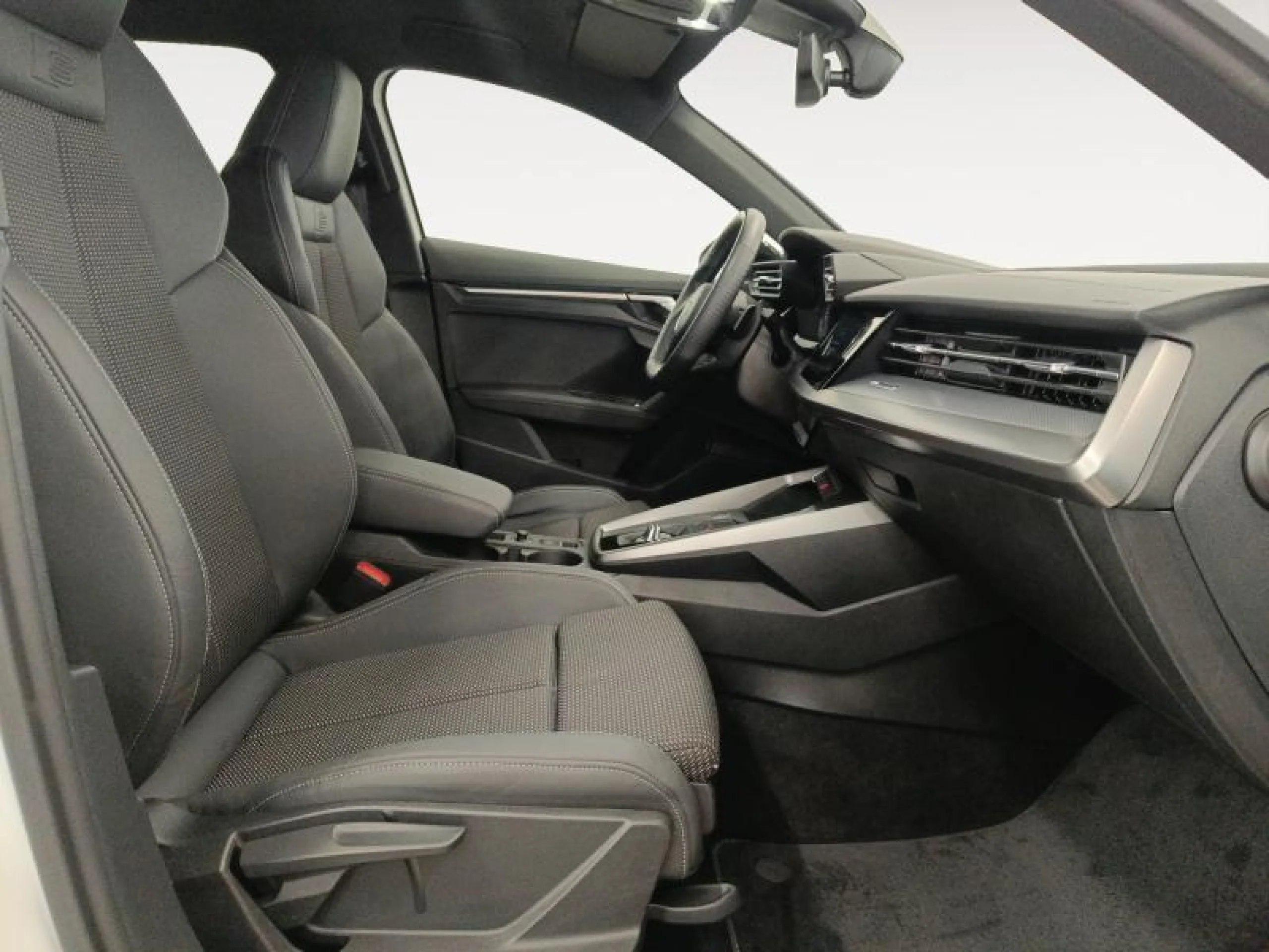 AUDI A3 SPORTBACK GENUINE 35 TDI 110KW S TRONIC - Foto 6