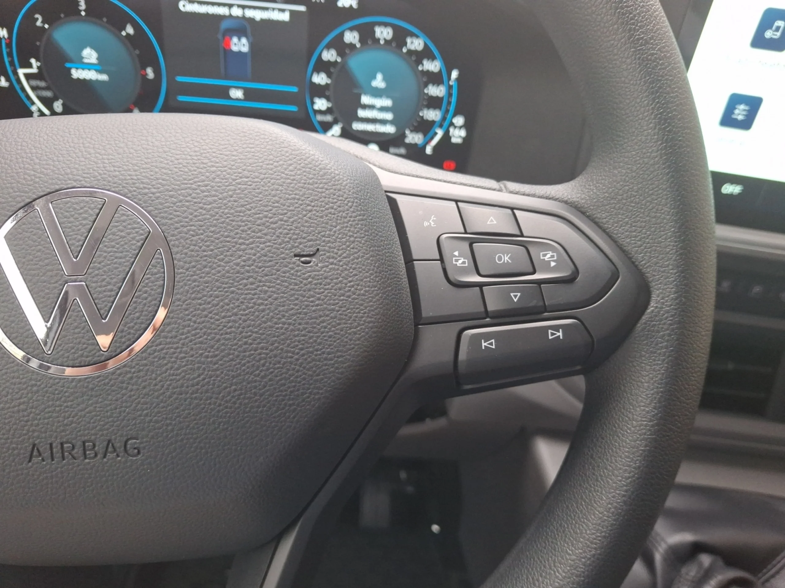 VW COMERCIALES Transporter TRANSPORTER   FURGÓN  BATALLA CORTA  2.0 TDI 81 KW (110 CV) 6 VEL. - Foto 9