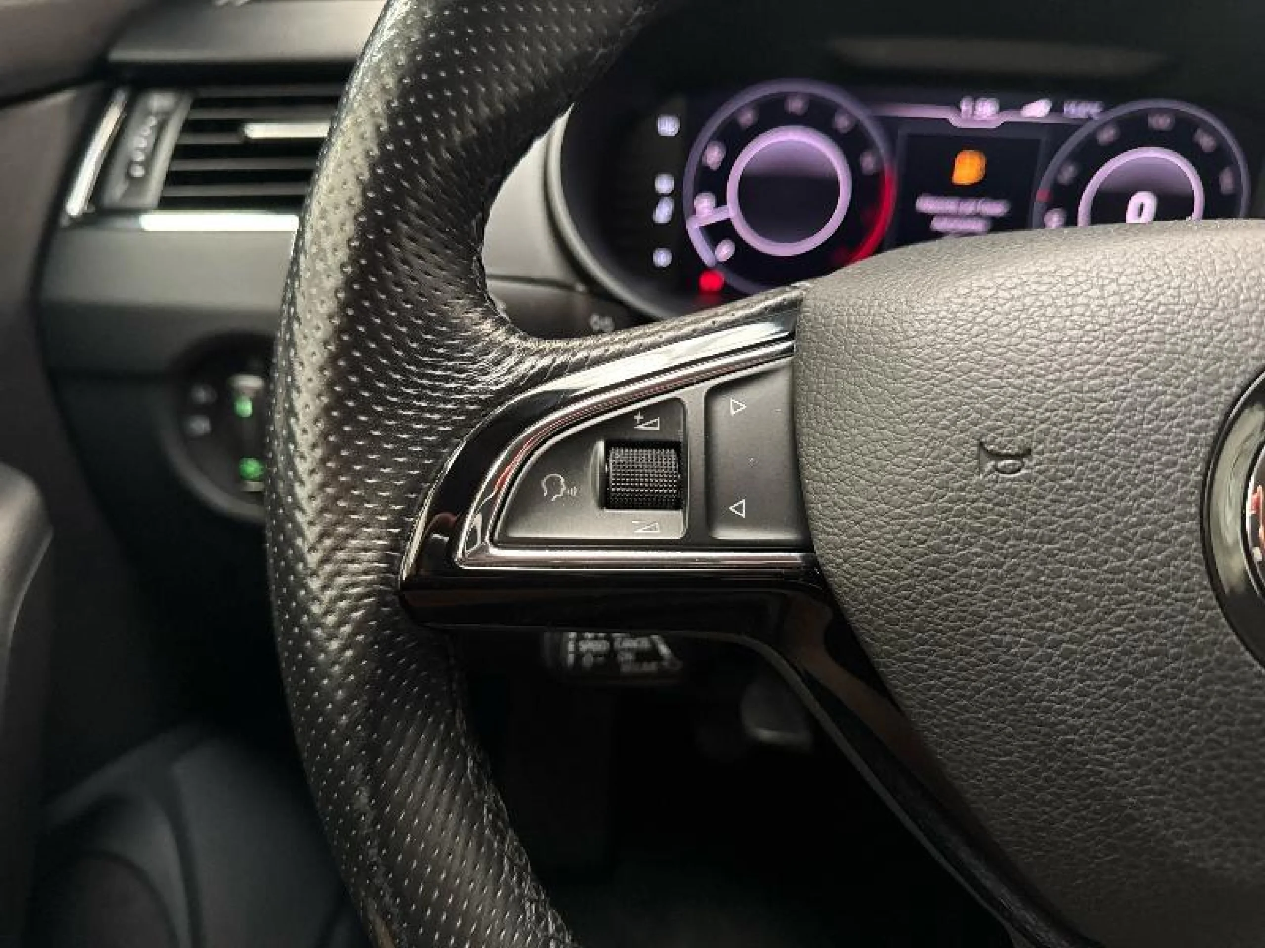 SKODA OCTAVIA 1.5 TSI 110KW (150CV) AMBITION - Foto 13