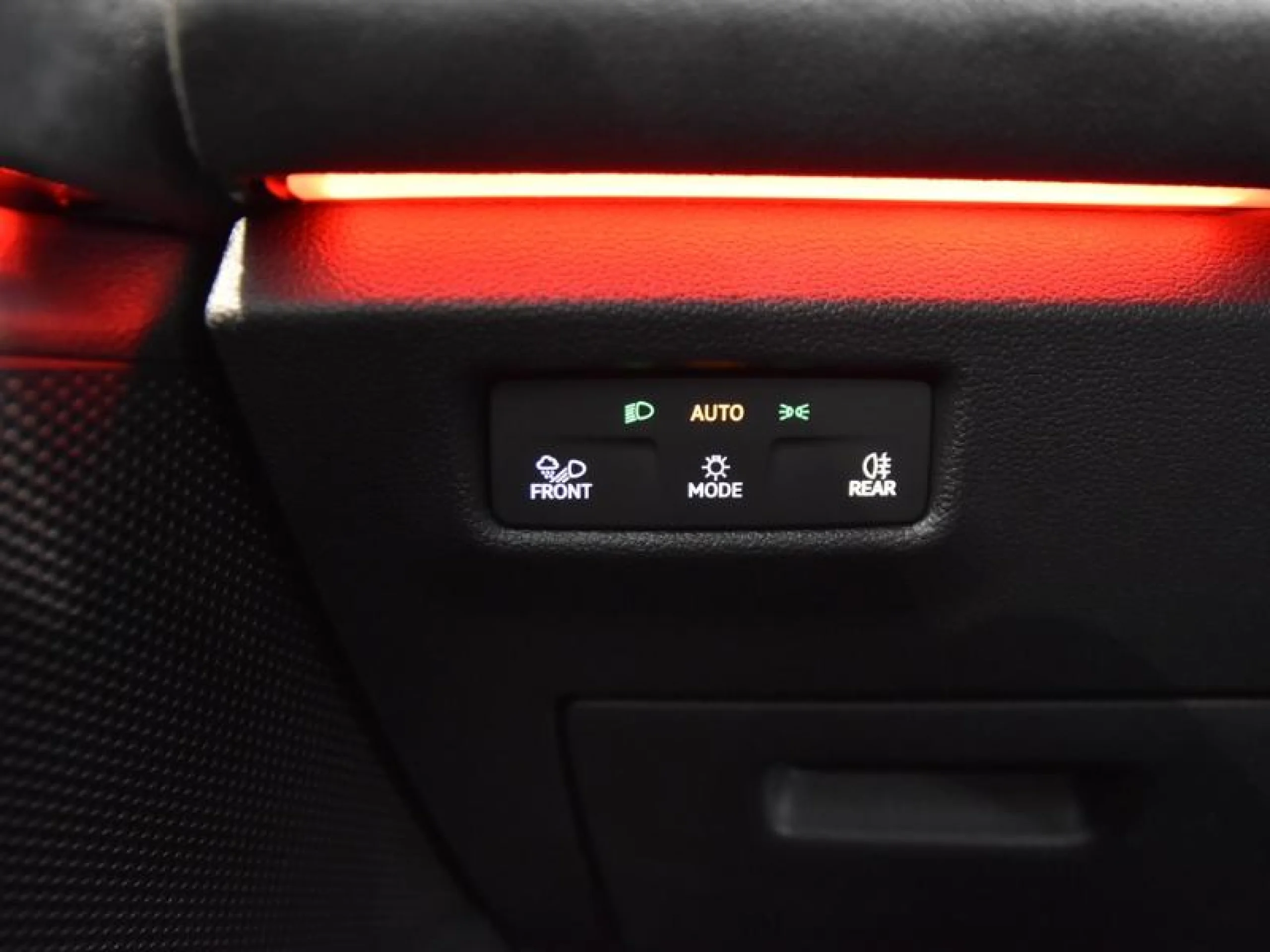 VOLKSWAGEN TIGUAN TIGUAN R LINE  2.0 TDI 4MOTION 142 KW (193 CV)  AUTOMÁTICO DSG 7 VEL. - Foto 20