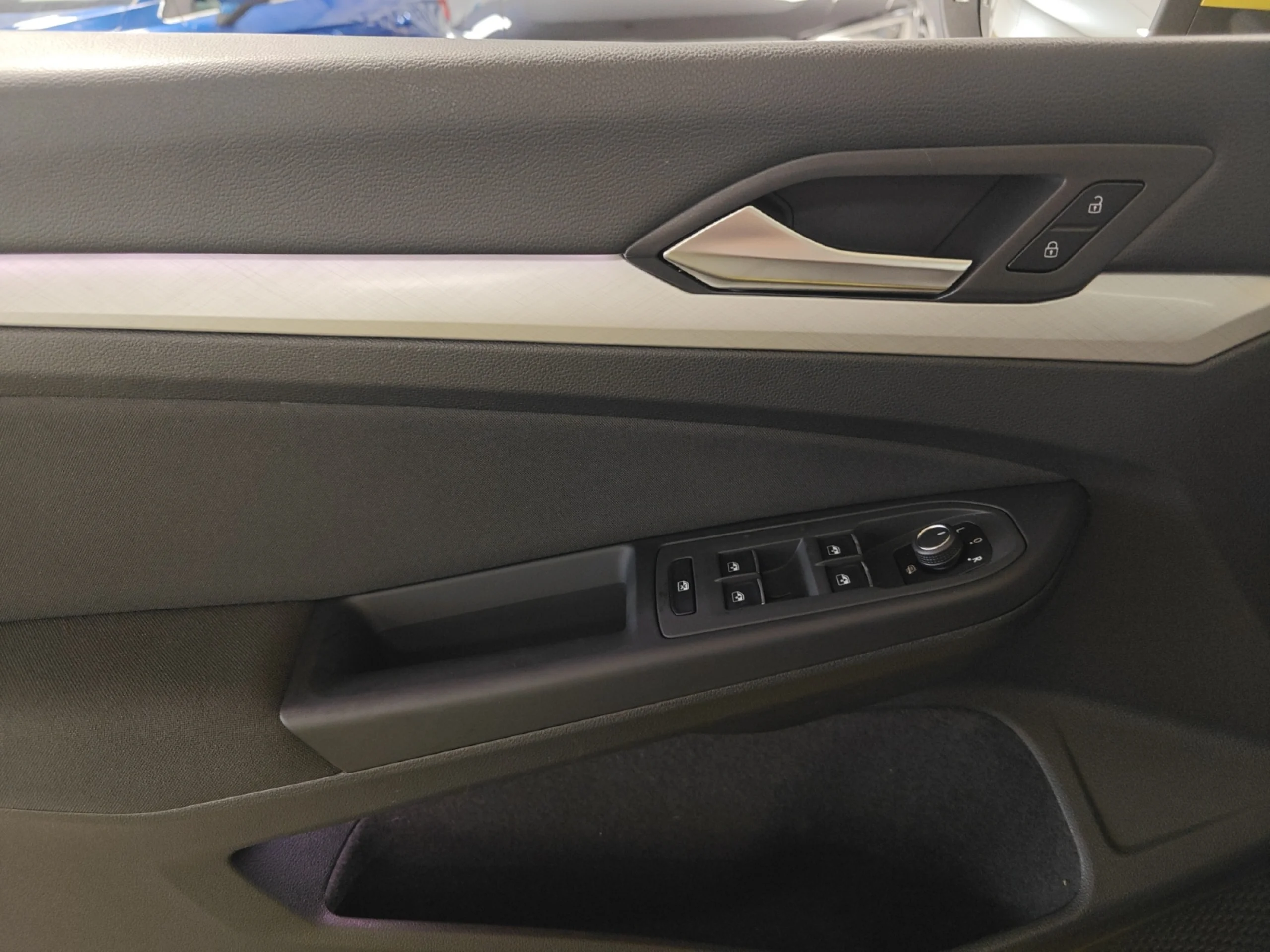 VOLKSWAGEN GOLF LIFE 1.5 TSI 96KW (130CV) - Foto 16