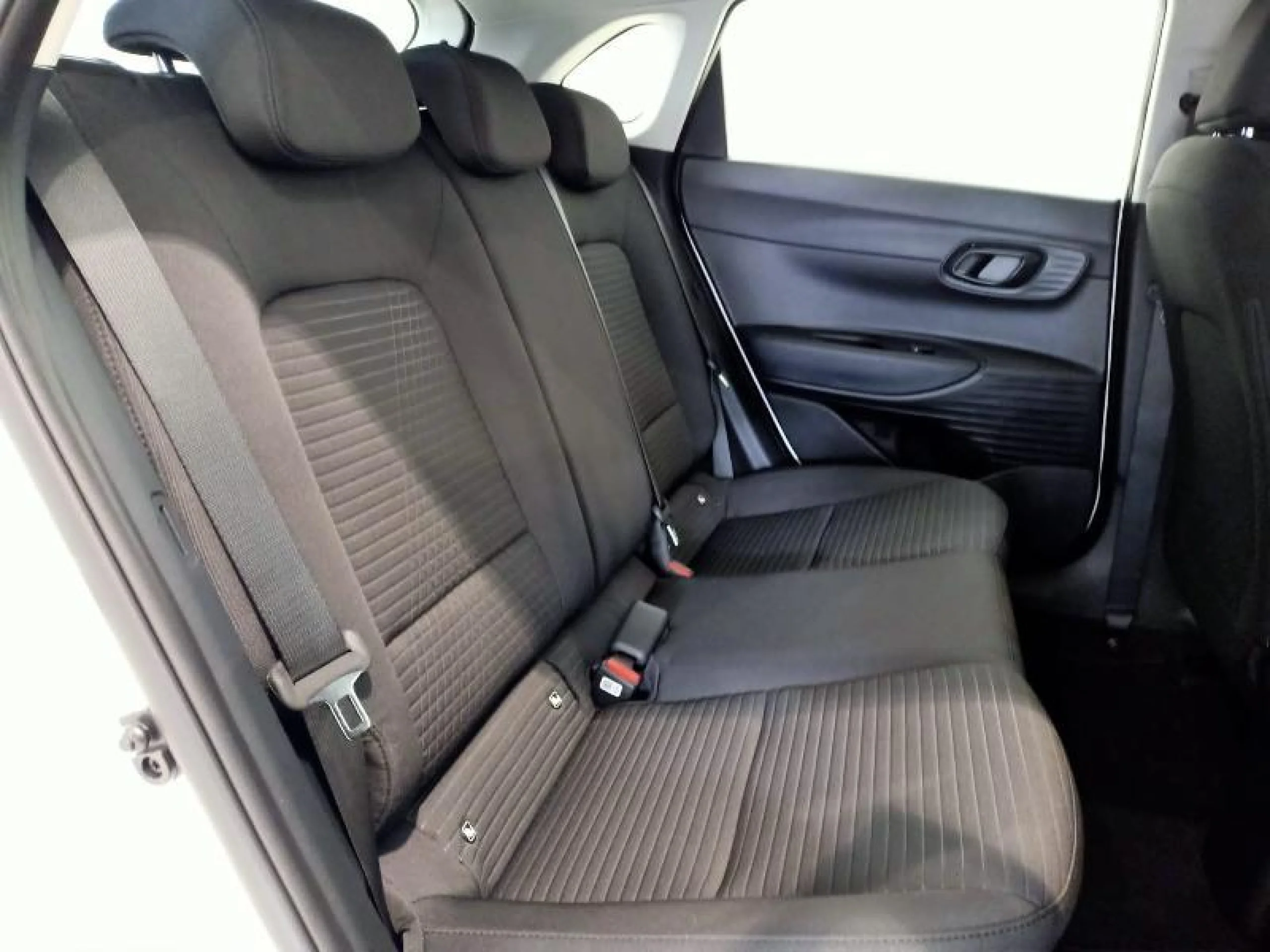 HYUNDAI I20 1.0 TGDI KLASS - Foto 6