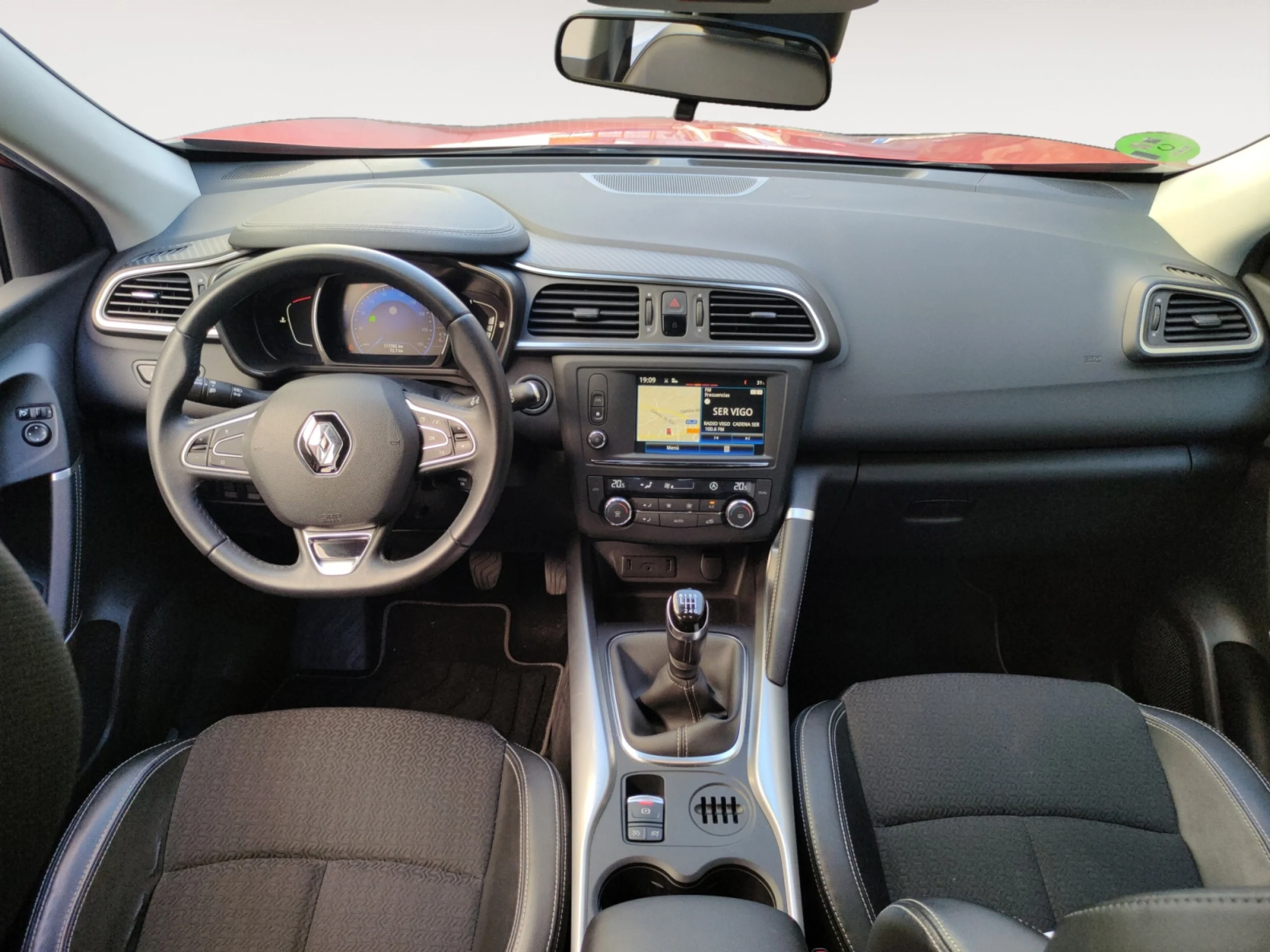 RENAULT KADJAR ZEN ENERGY DCI 110 - Foto 4