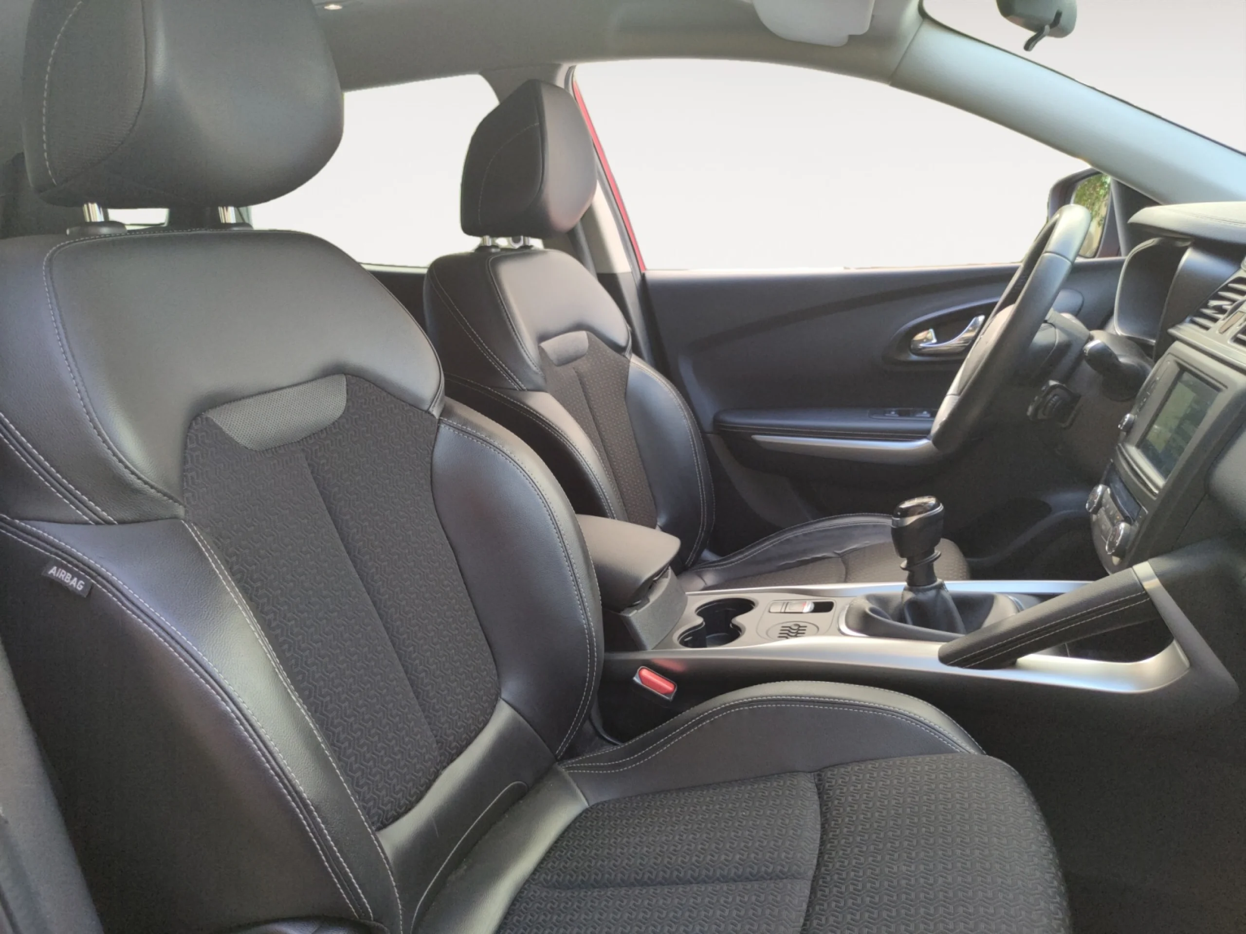 RENAULT KADJAR ZEN ENERGY DCI 110 - Foto 5