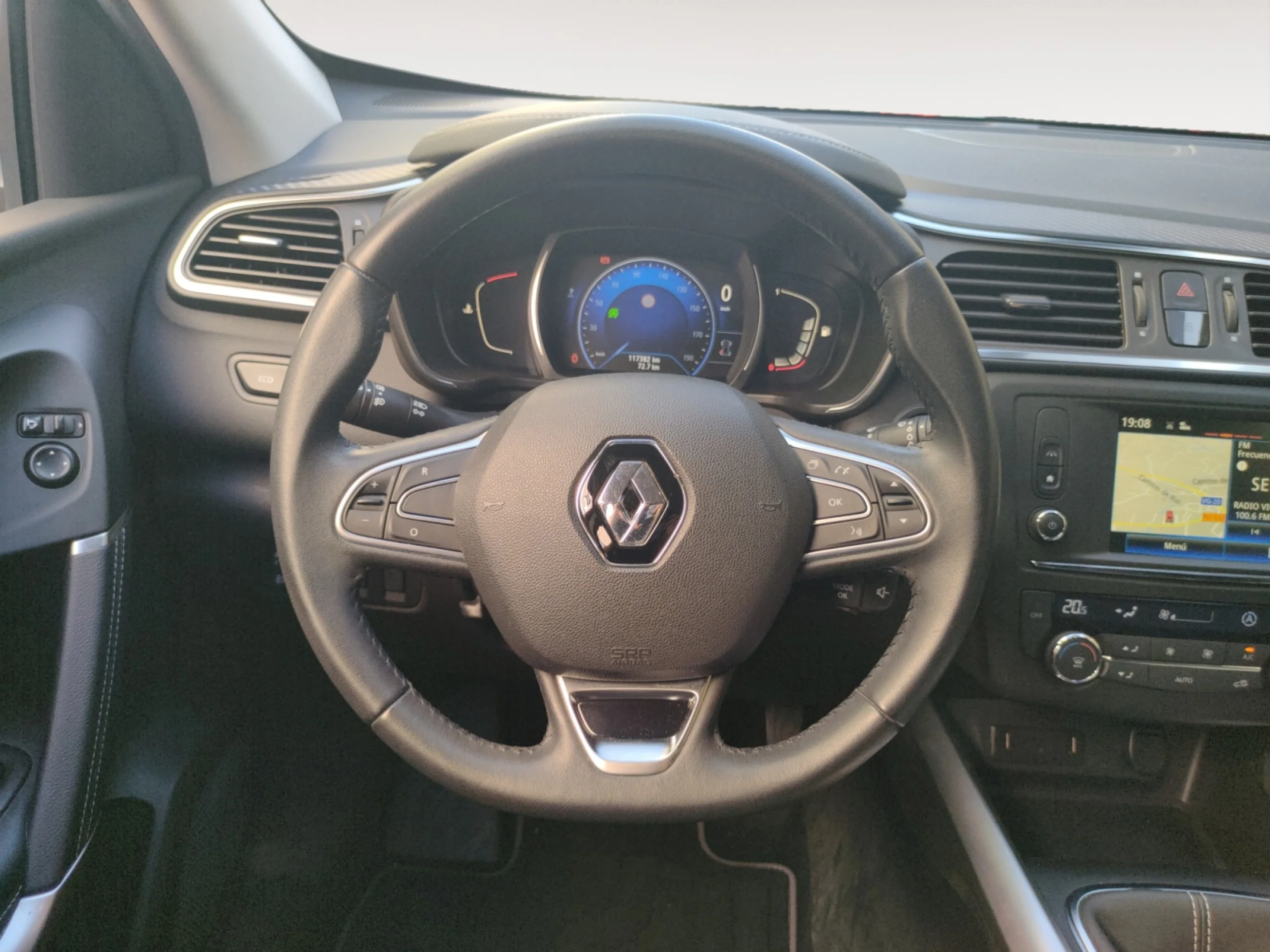 RENAULT KADJAR ZEN ENERGY DCI 110 - Foto 11