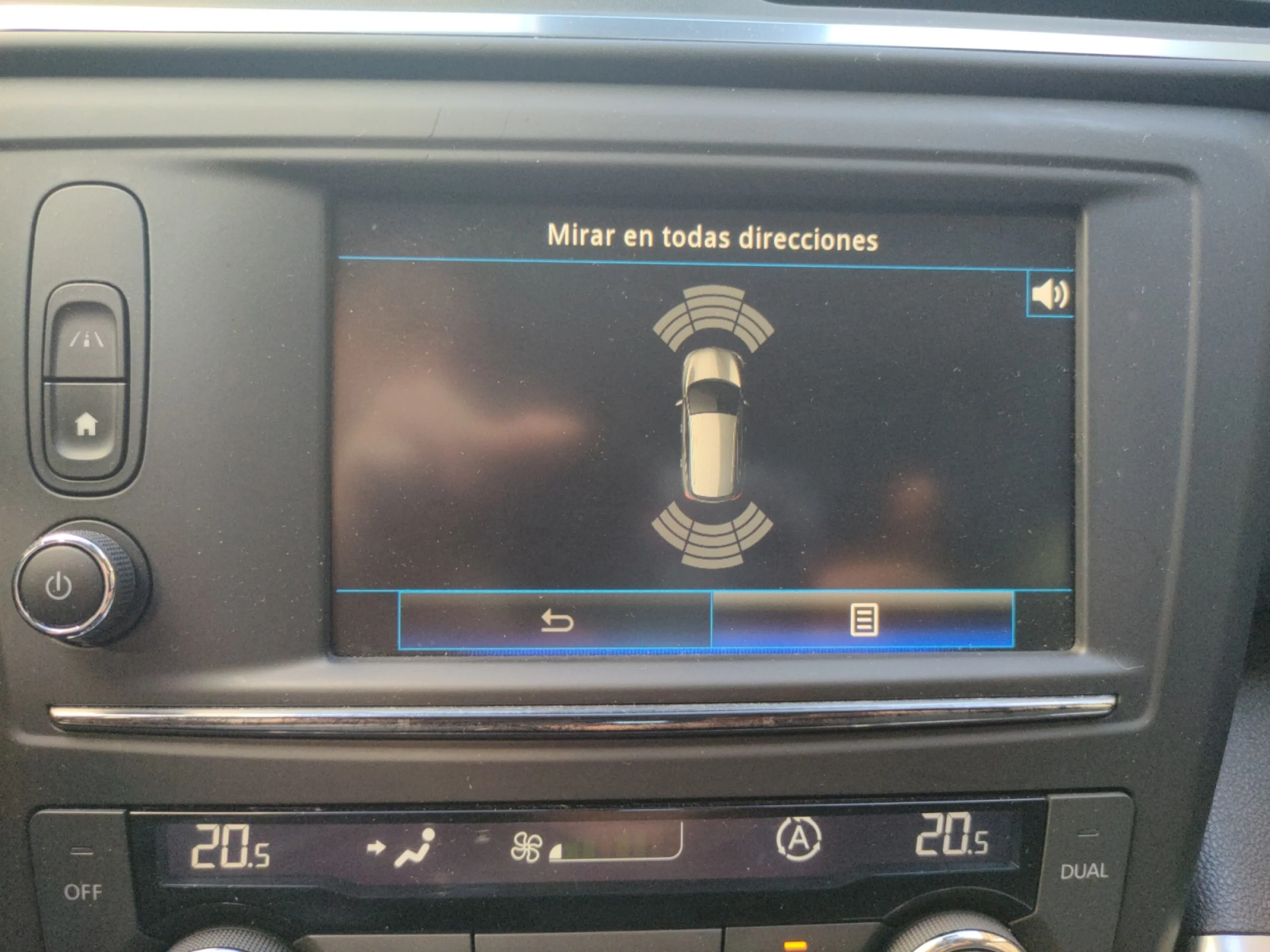 RENAULT KADJAR ZEN ENERGY DCI 110 - Foto 13