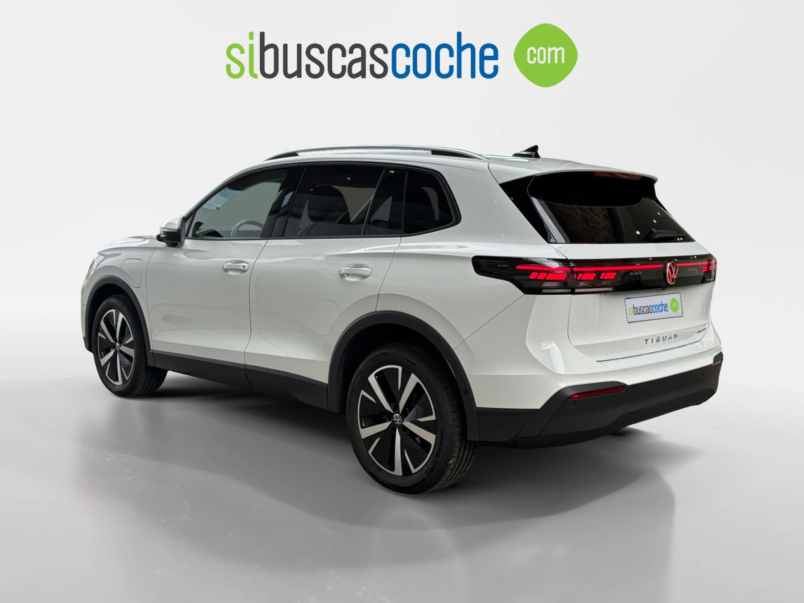 VOLKSWAGEN TIGUAN ··MÁS·· 1.5 TSI EHYBRID 150KW (204CV) DSG - Foto 2