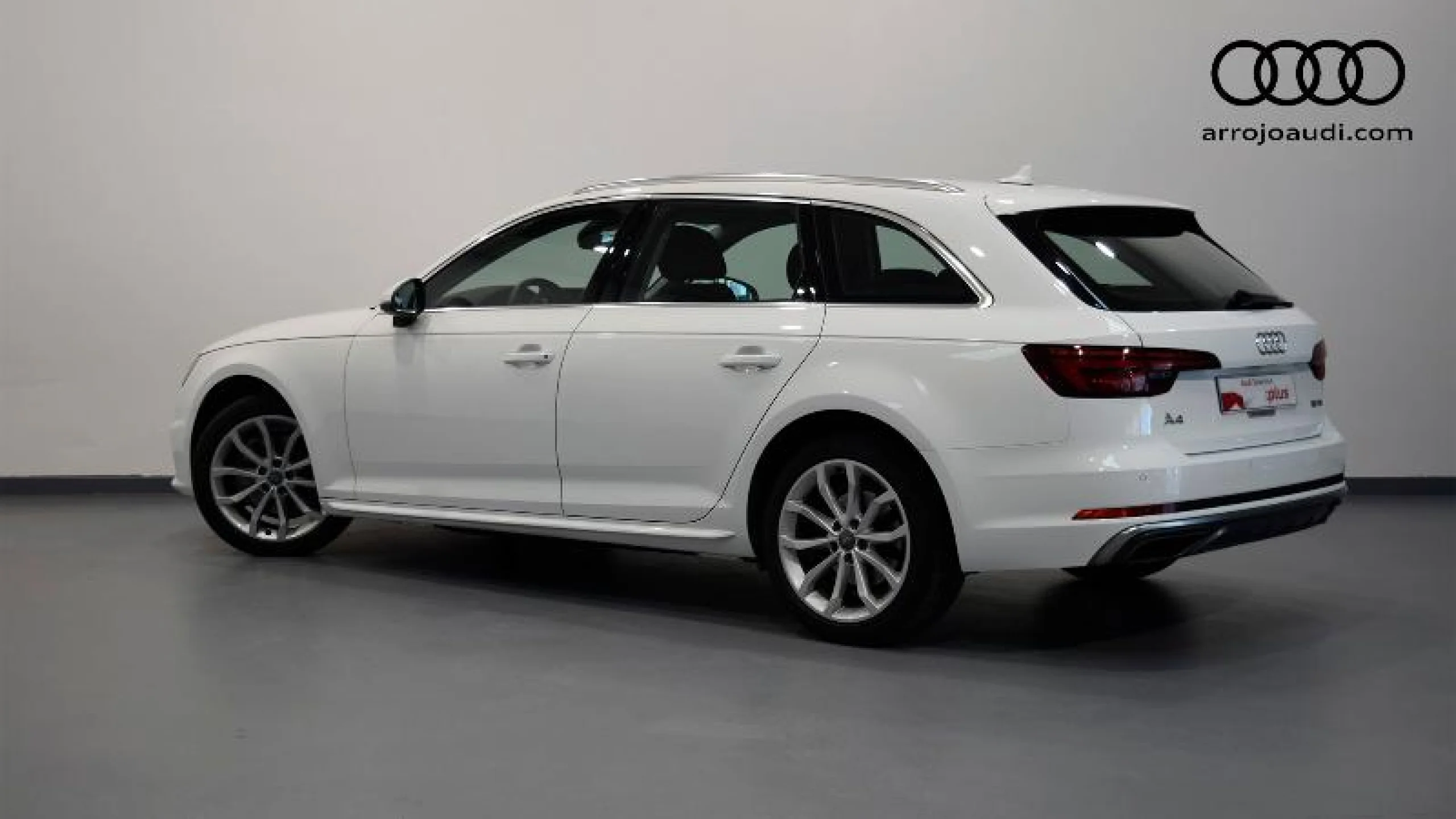 AUDI A4 AVANT S LINE 35 TDI 110KW S TRONIC - Foto 2