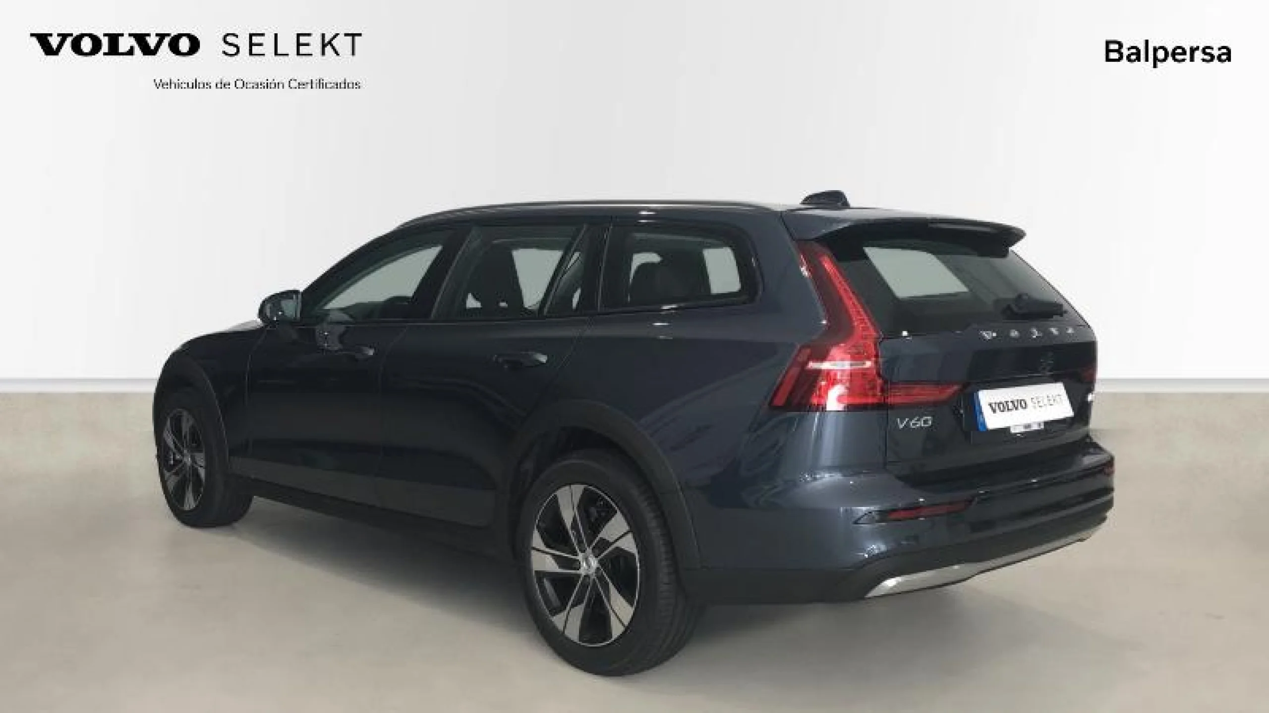 VOLVO V60 cross country 2.0 B4 (D) AWD CROSS COUNTRY CORE AUTO - Foto 2