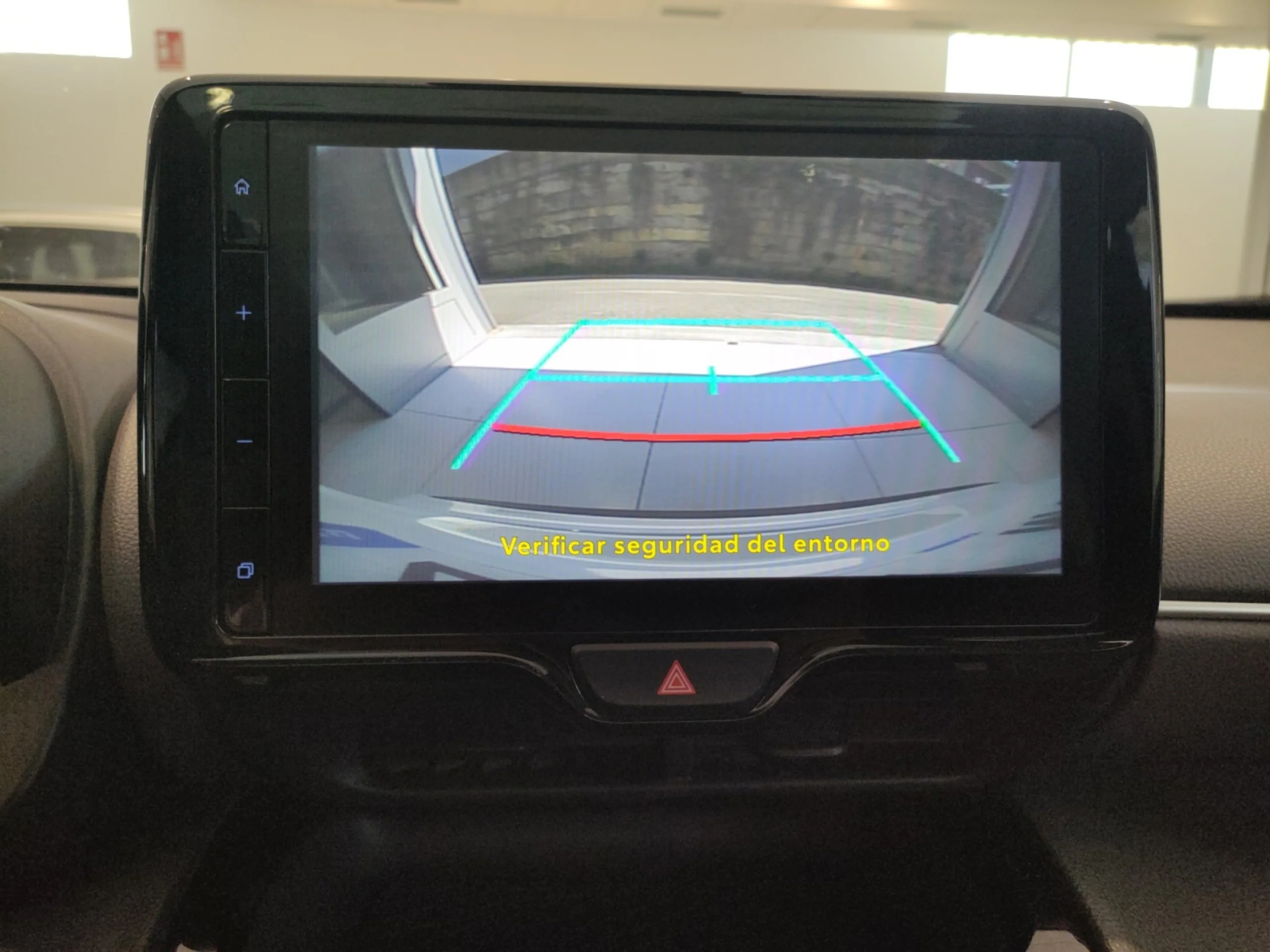 TOYOTA YARIS CROSS 1.5 120H STYLE PLUS - Foto 13