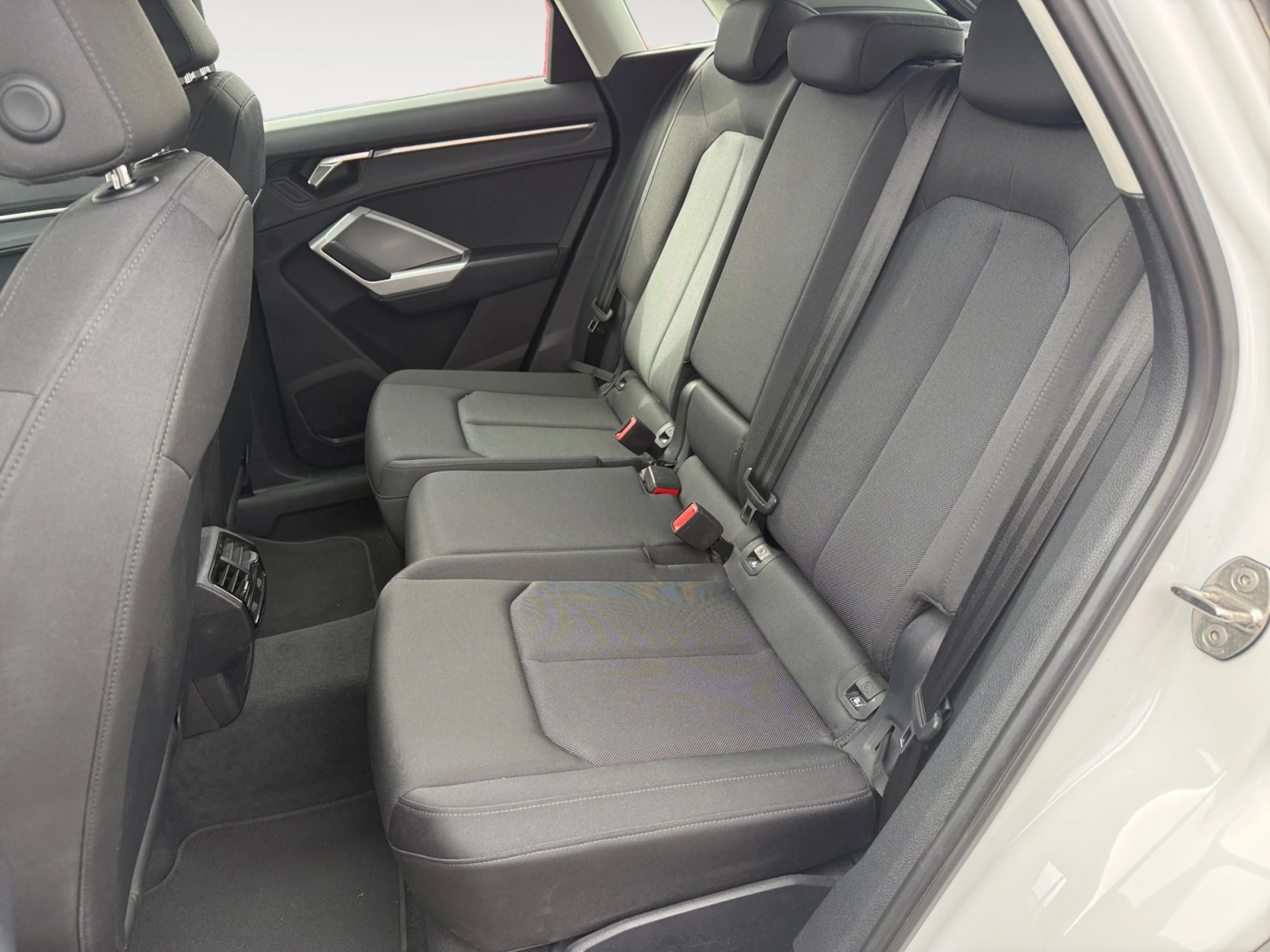 AUDI Q3 ADVANCED 35 TDI 110KW (150CV) S TRONIC - Foto 6