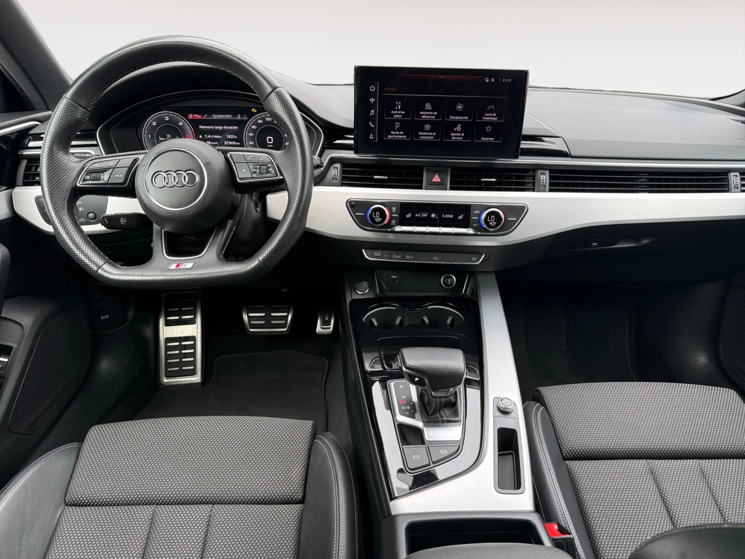 AUDI A4 AVANT S LINE 35 TDI 120KW S TRONIC - Foto 4