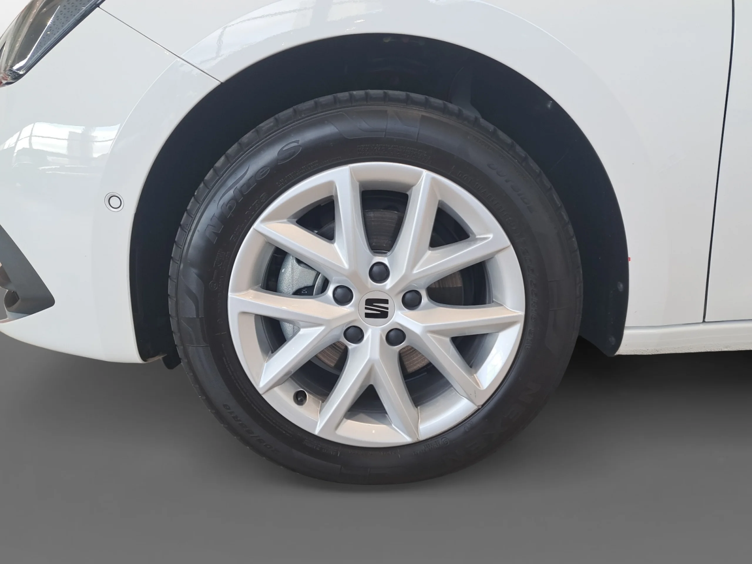 SEAT LEON 2.0 TDI 110KW DSG 7 STYLE XL - Foto 9