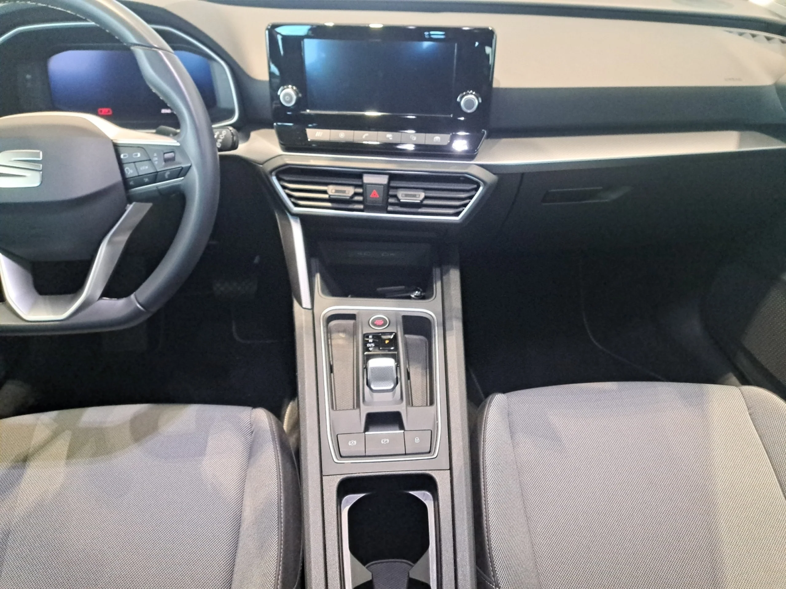 SEAT LEON 2.0 TDI 110KW DSG 7 STYLE XL - Foto 10