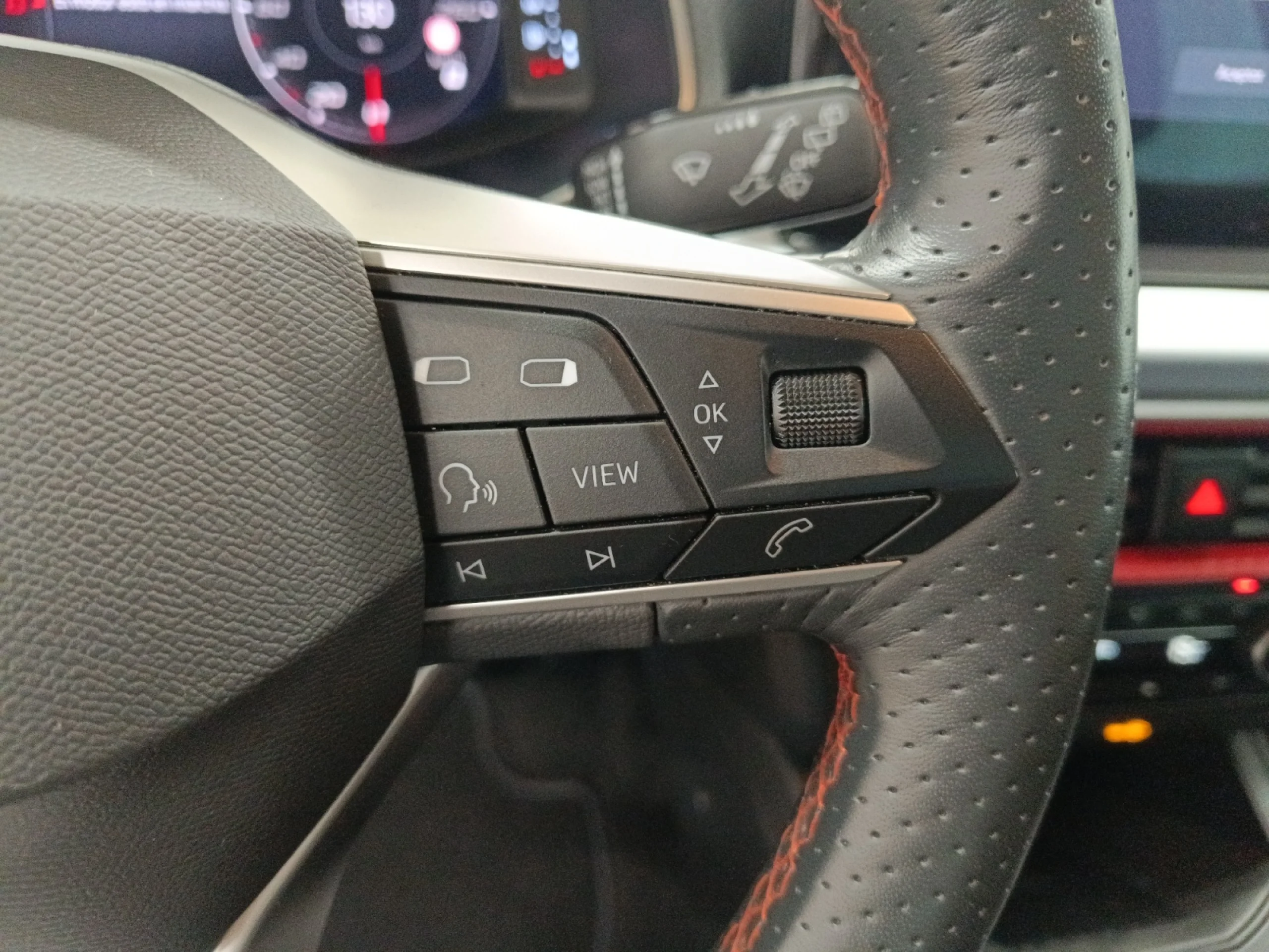 SEAT IBIZA 1.0 TSI 81KW (110CV) FR - Foto 10