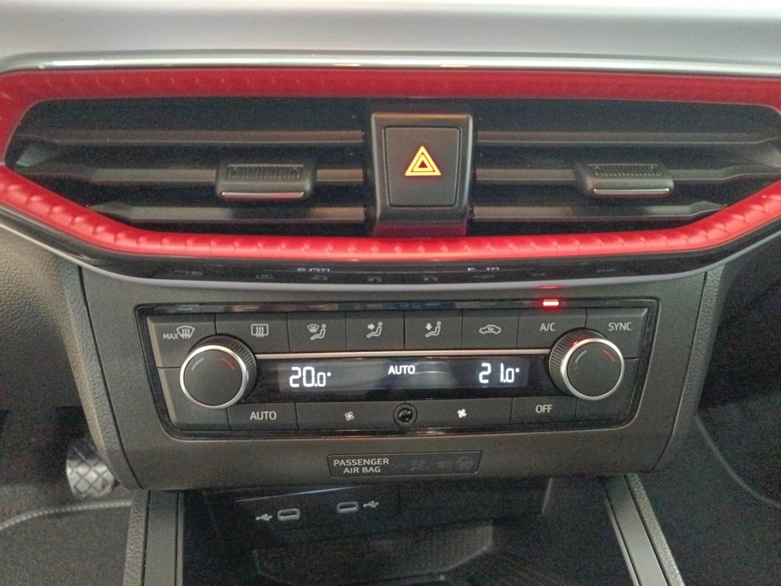 SEAT IBIZA 1.0 TSI 81KW (110CV) FR - Foto 14