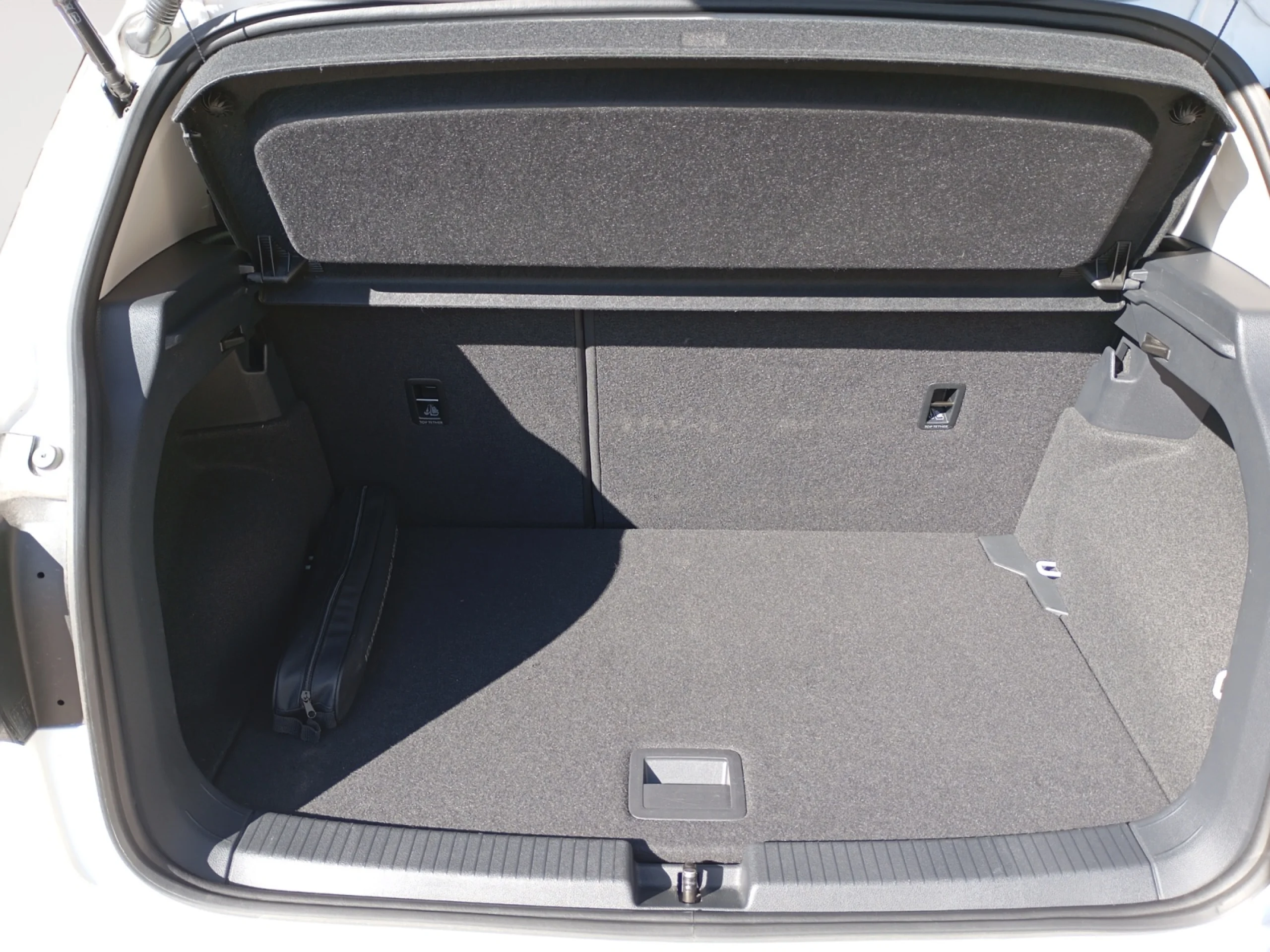 VOLKSWAGEN T CROSS ADVANCE 1.0 TSI 81KW (110CV) - Foto 7