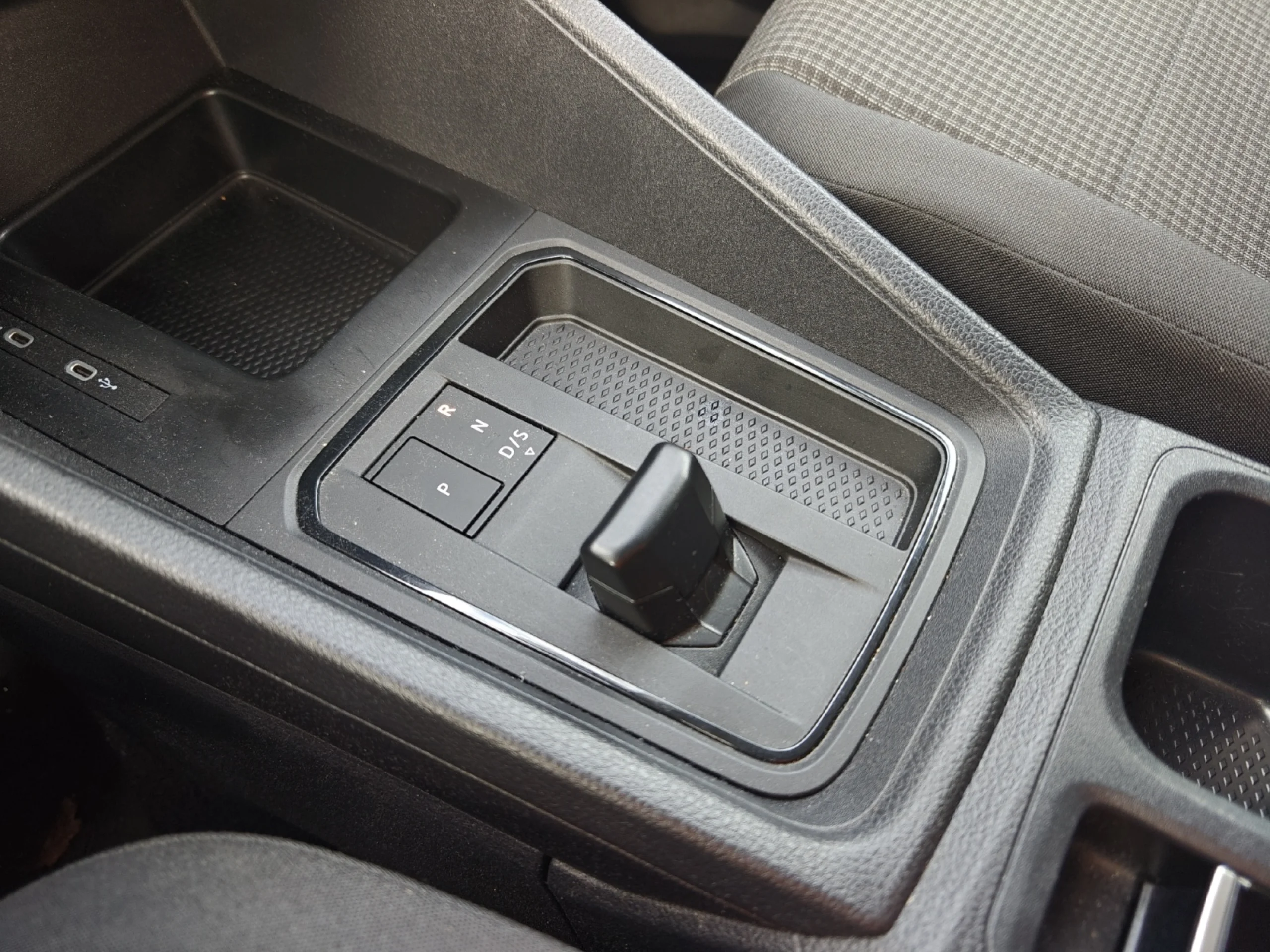 VOLKSWAGEN CADDY ORIGIN 2.0 TDI 90KW (122CV) DSG - Foto 17