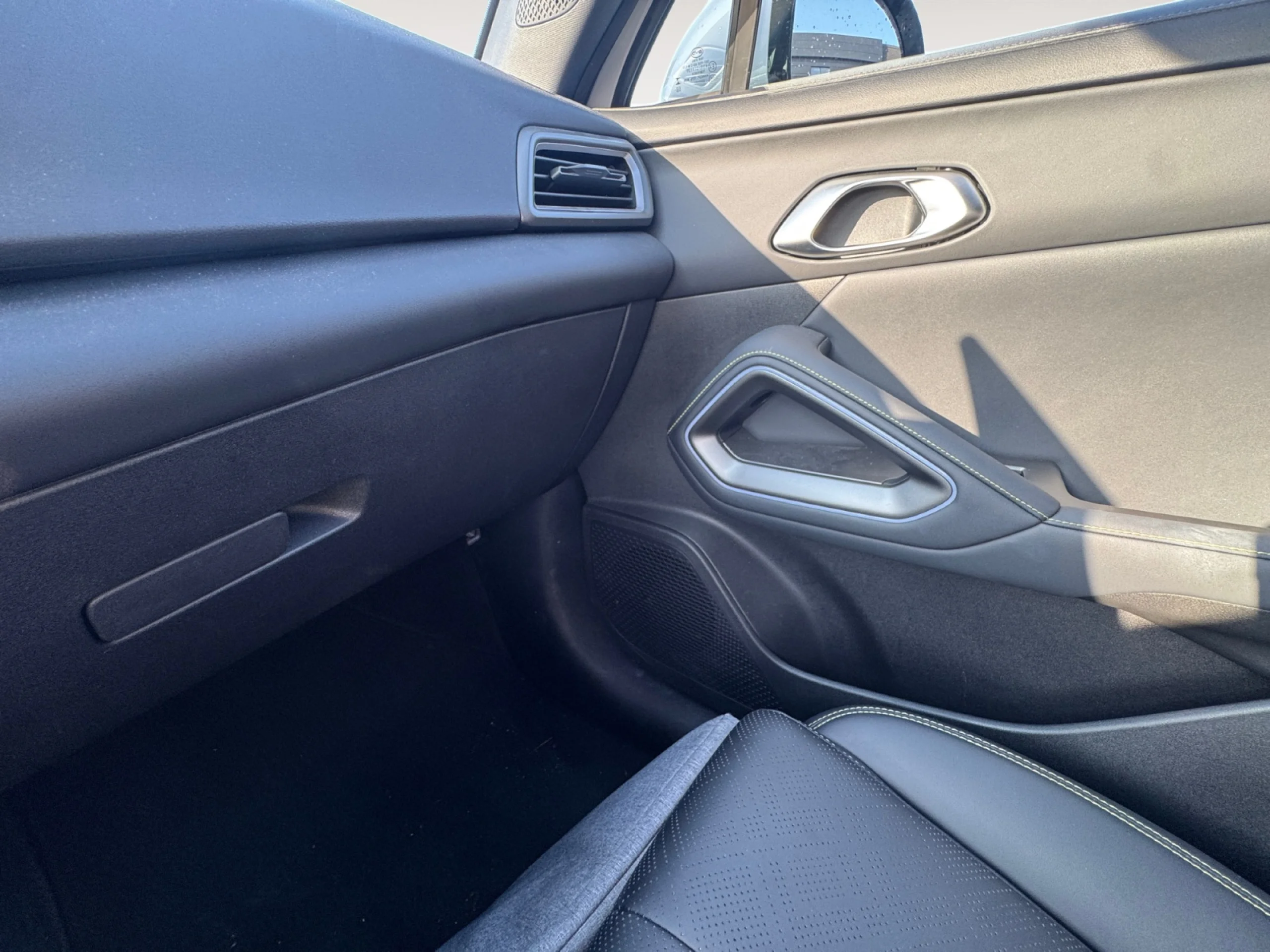 BYD ATTO 2 DM I BOOST - Foto 15