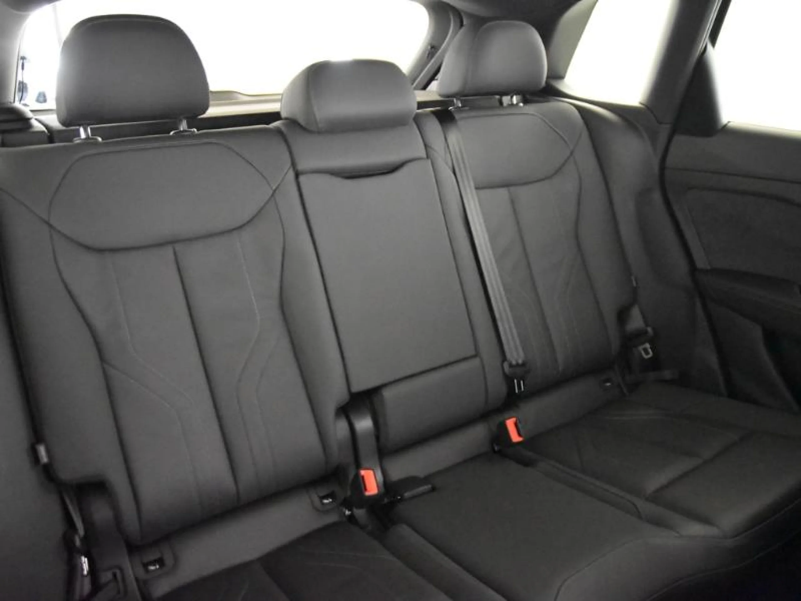 AUDI Q3 Q3 SUV LAUNCH EDITION E HYBRID  200 KW S TRONIC - Foto 5