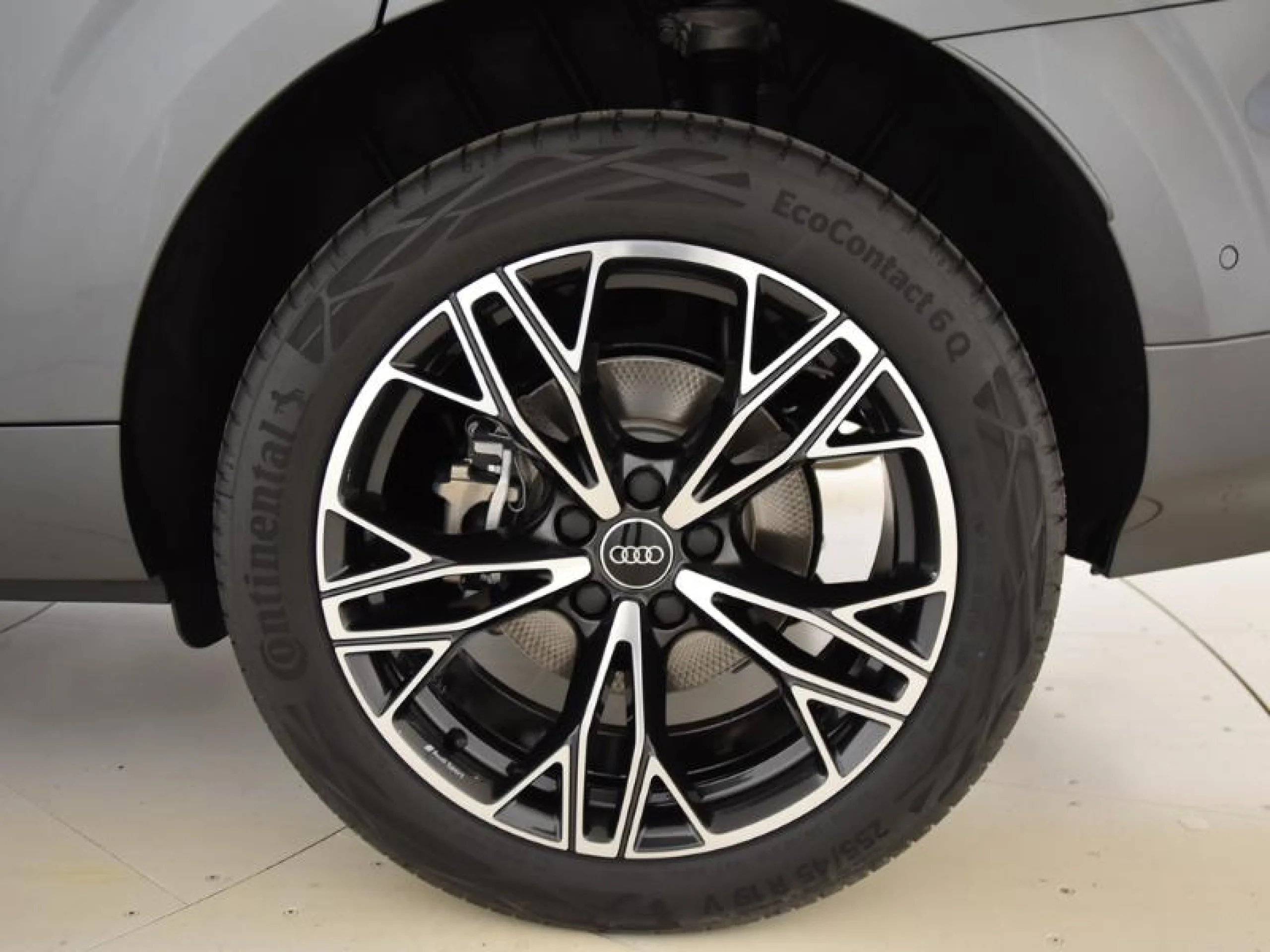 AUDI Q3 Q3 SUV LAUNCH EDITION E HYBRID  200 KW S TRONIC - Foto 8