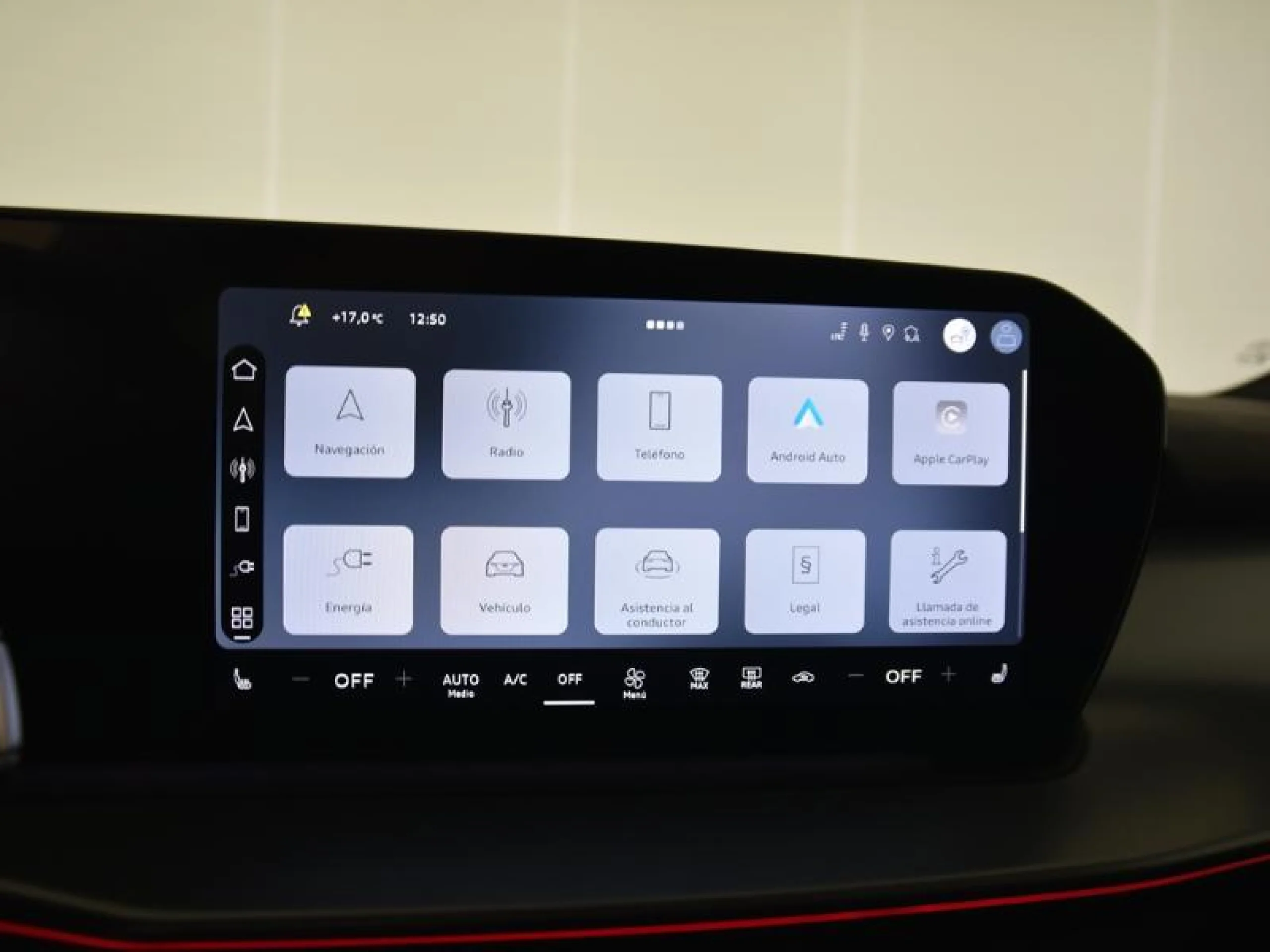 AUDI Q3 Q3 SUV LAUNCH EDITION E HYBRID  200 KW S TRONIC - Foto 14