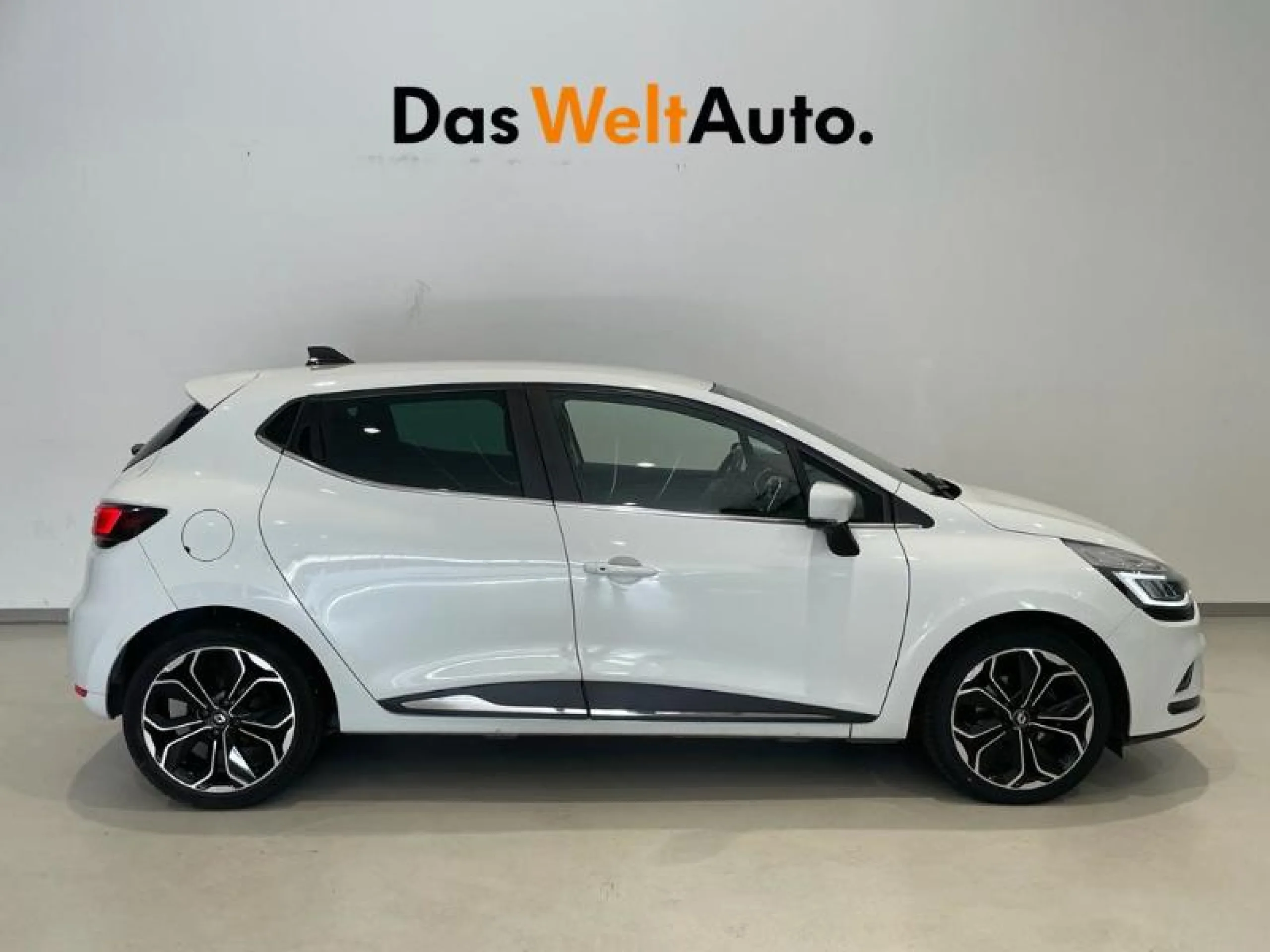 RENAULT CLIO LIMITED TCE 66KW (90CV)  18 - Foto 3